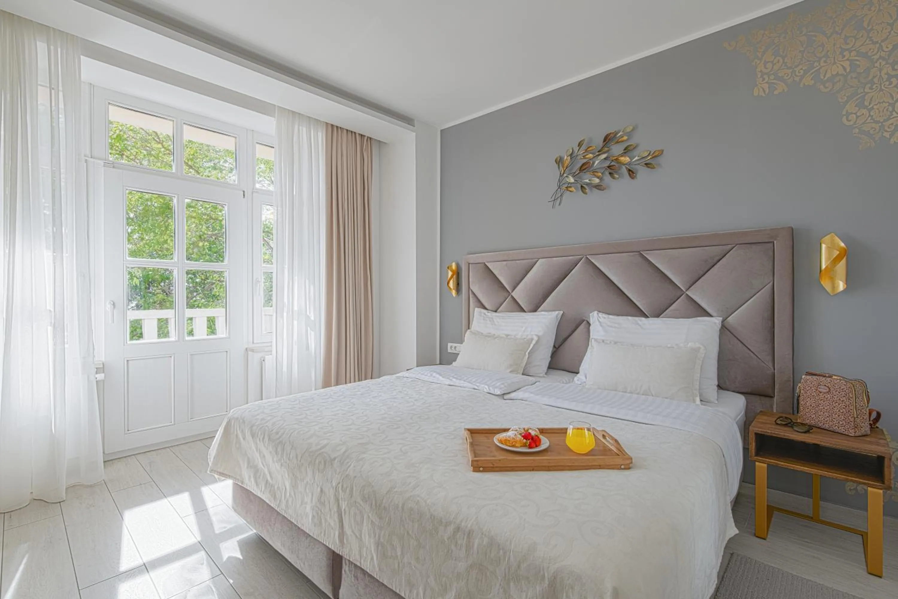 Bed in Heritage Hotel Stypia