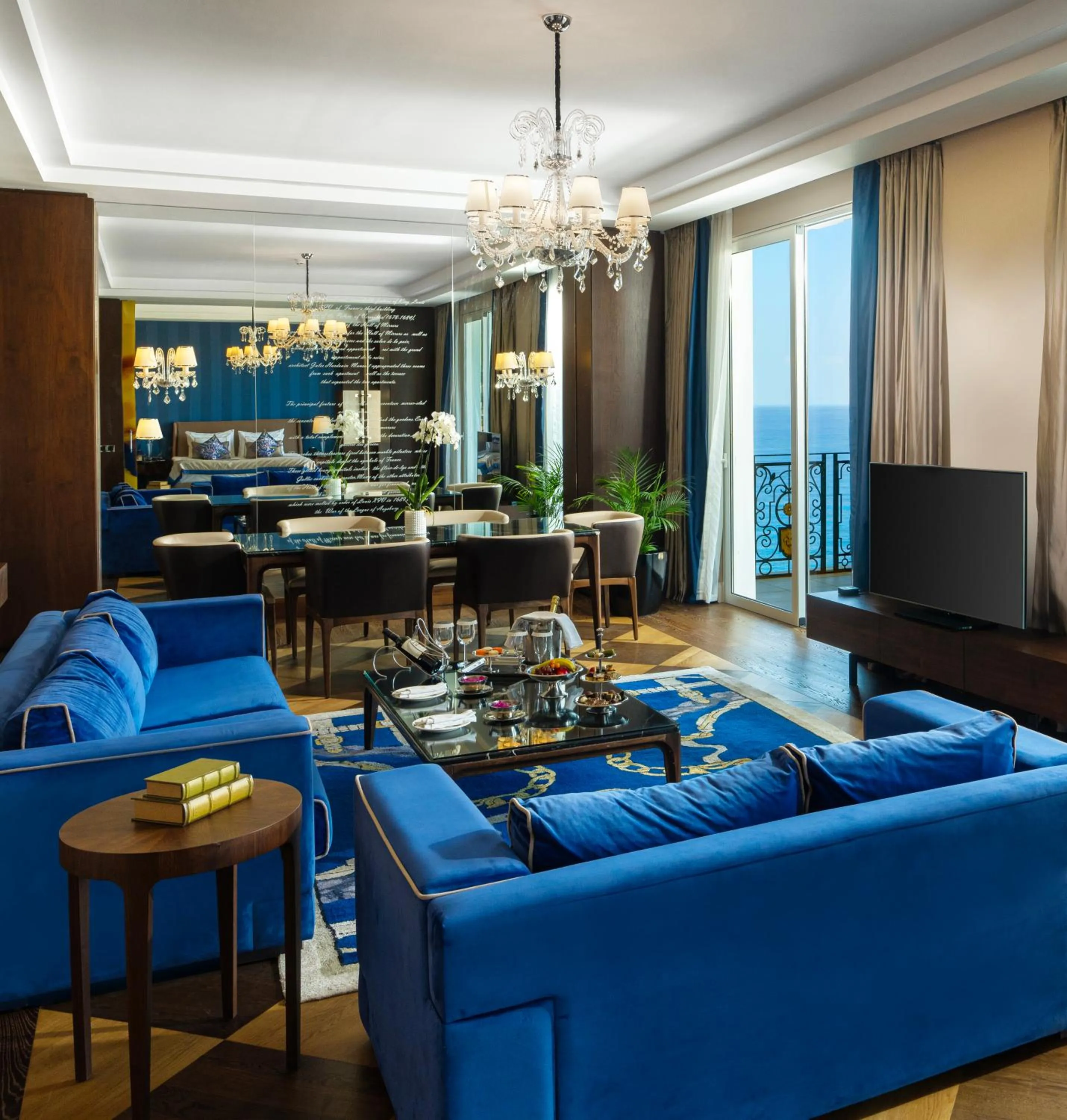 Living room in Kaya Palazzo Resort & Casino