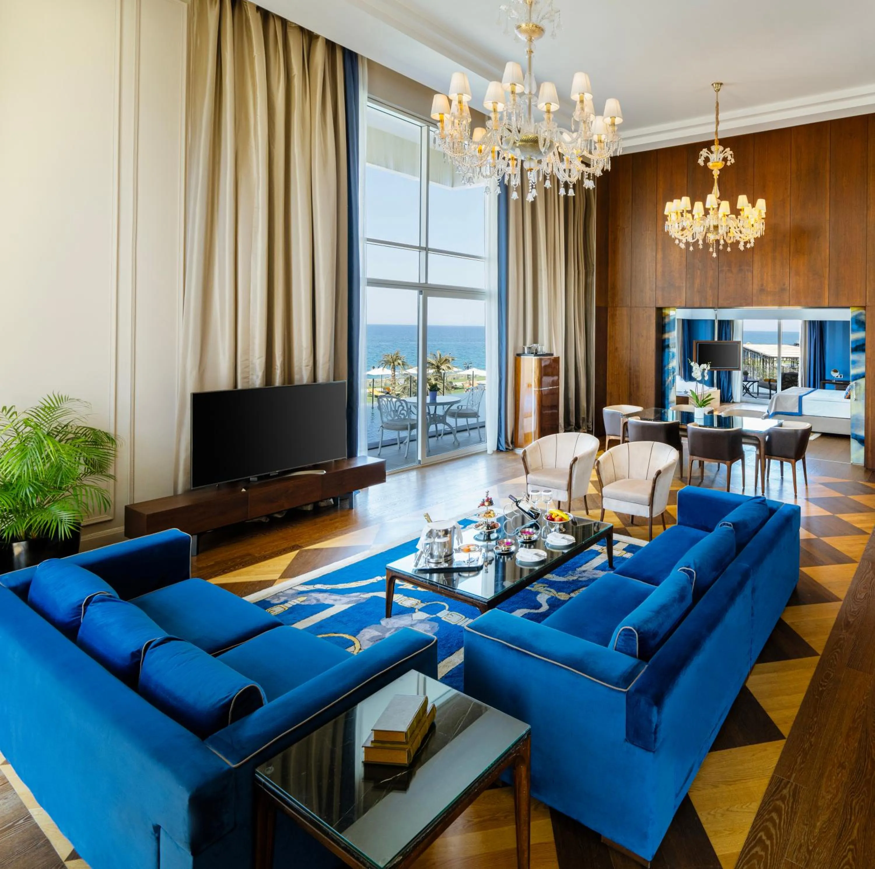 Living room in Kaya Palazzo Resort & Casino