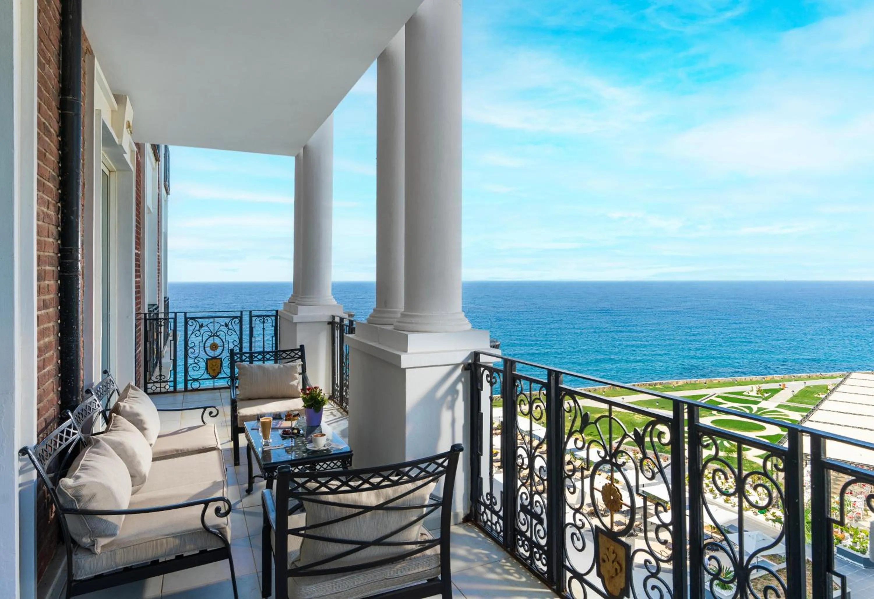 Balcony/Terrace in Kaya Palazzo Resort & Casino
