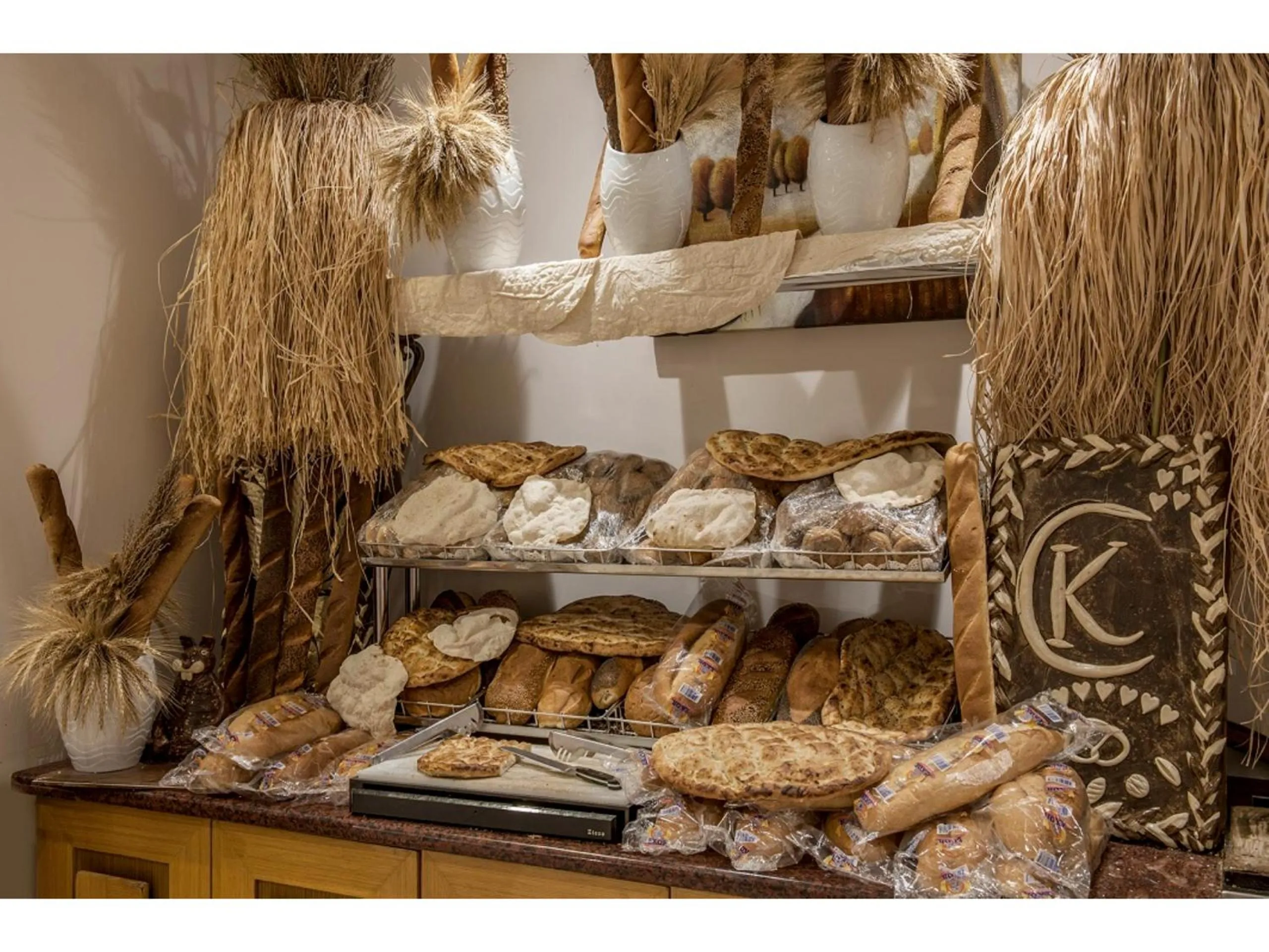 Kaya Artemis Resort & Casino