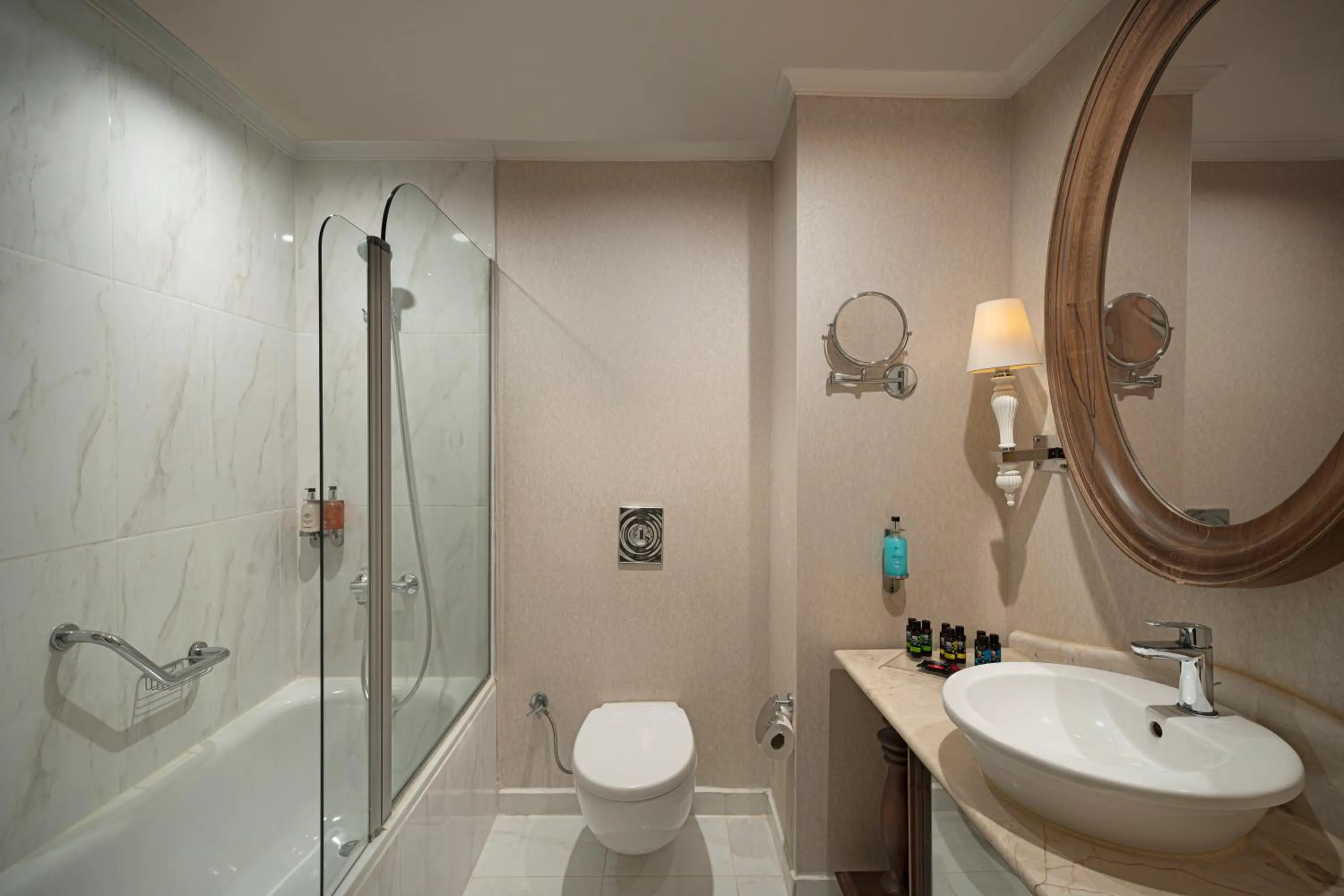 Kaya Artemis Resort & Casino