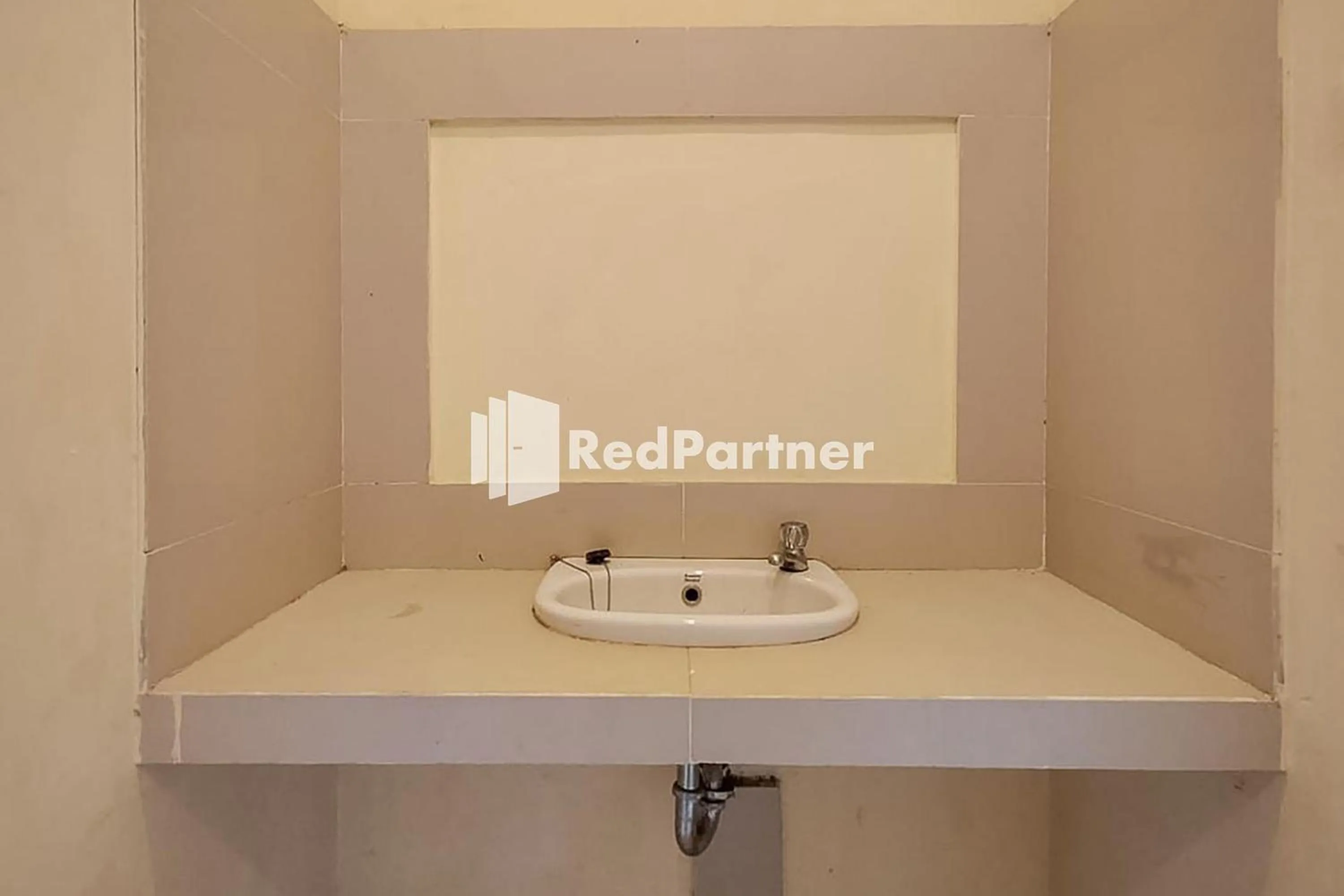 Bathroom in Batu Homestay Puncak Mitra RedDoorz