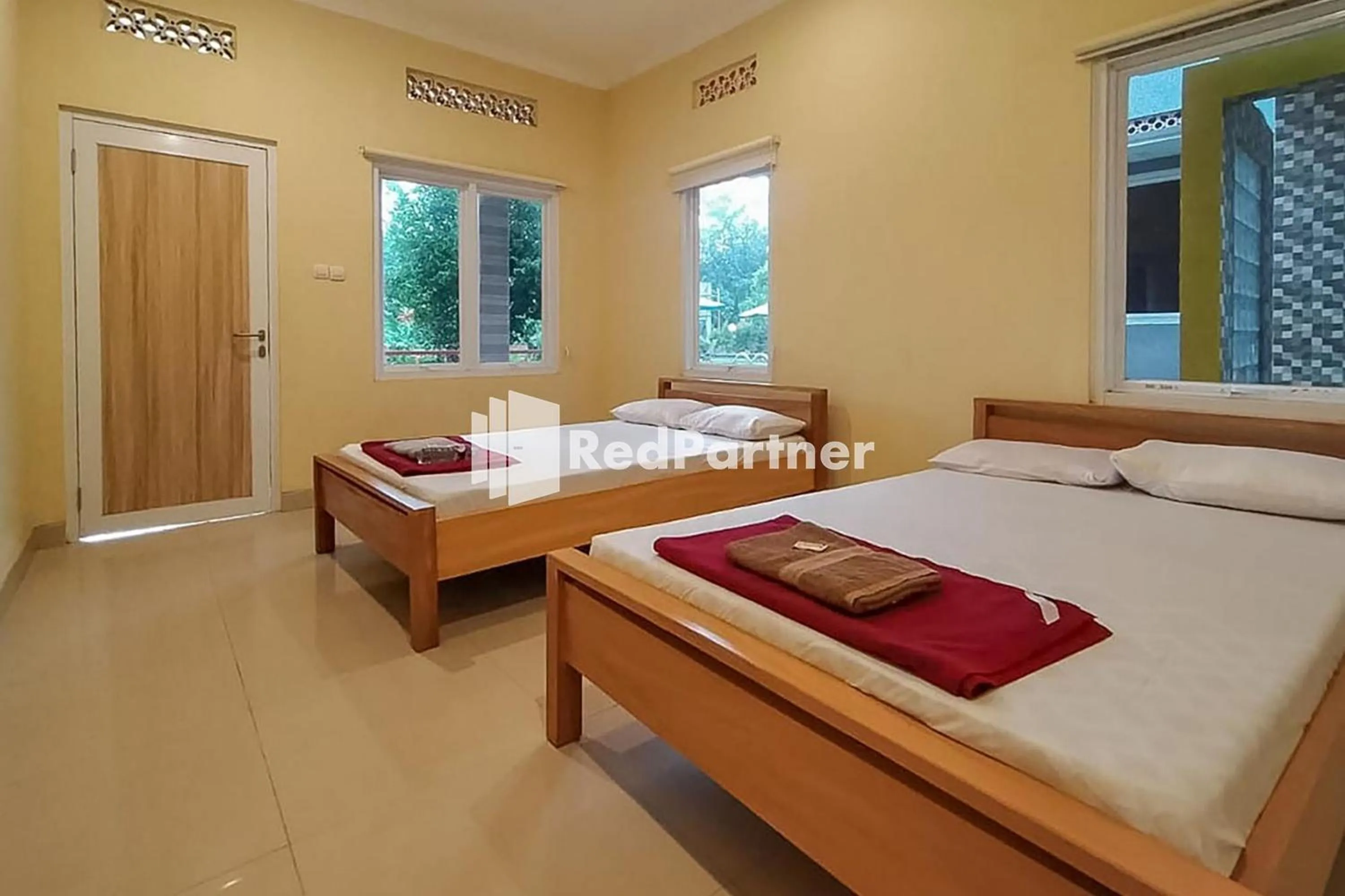 Batu Homestay Puncak Mitra RedDoorz