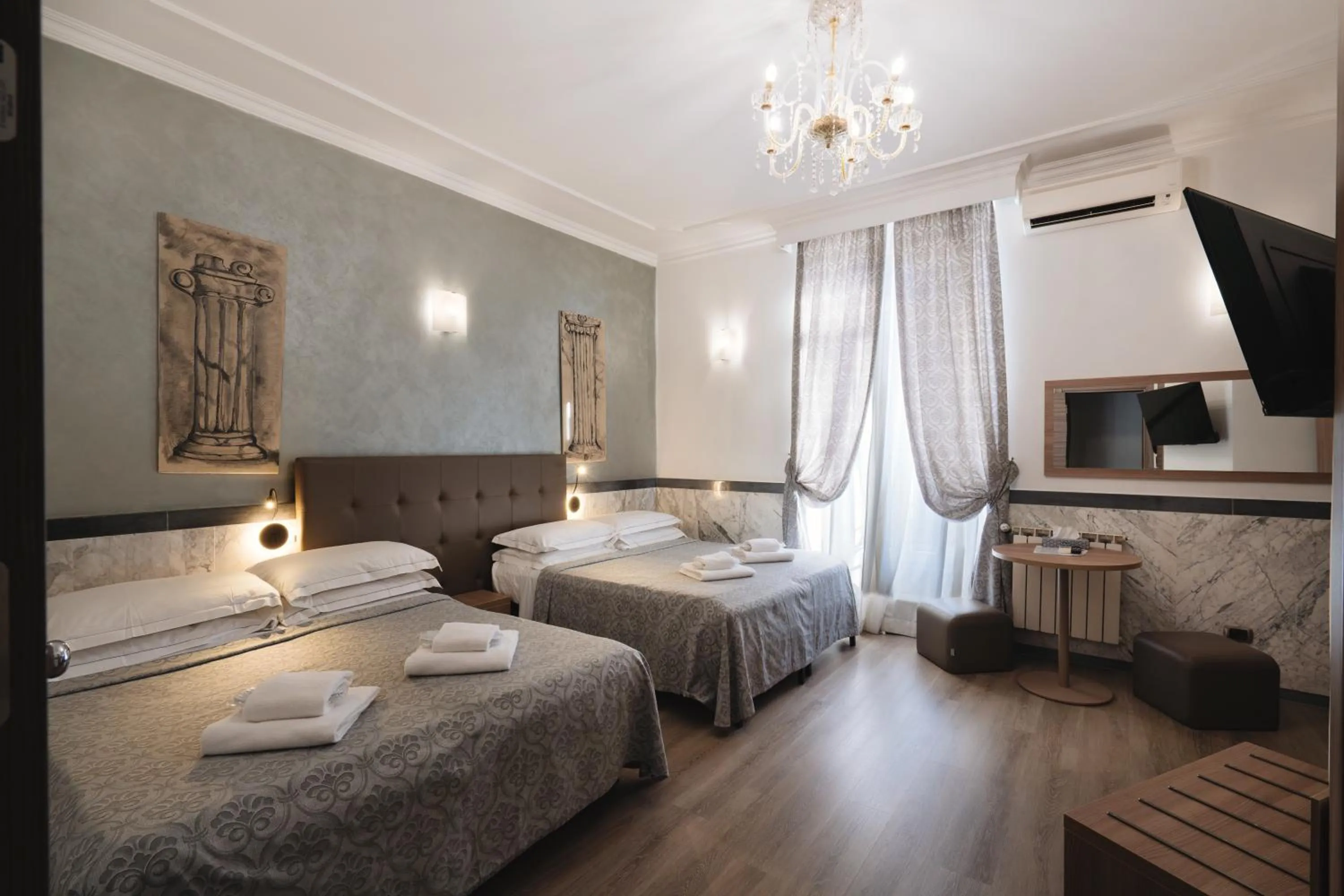 Bedroom, Bed in Hotel Centro Cavour Roma