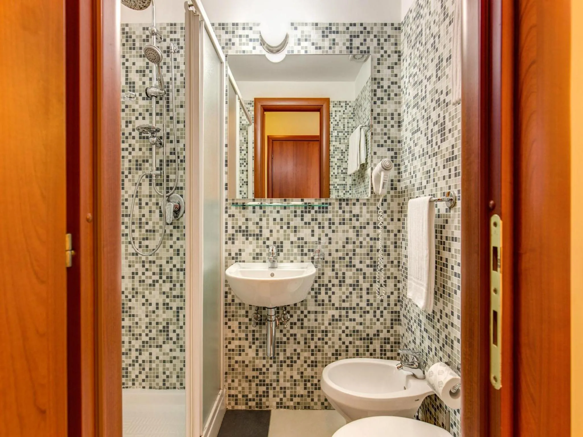 Bathroom in Hotel Centro Cavour Roma