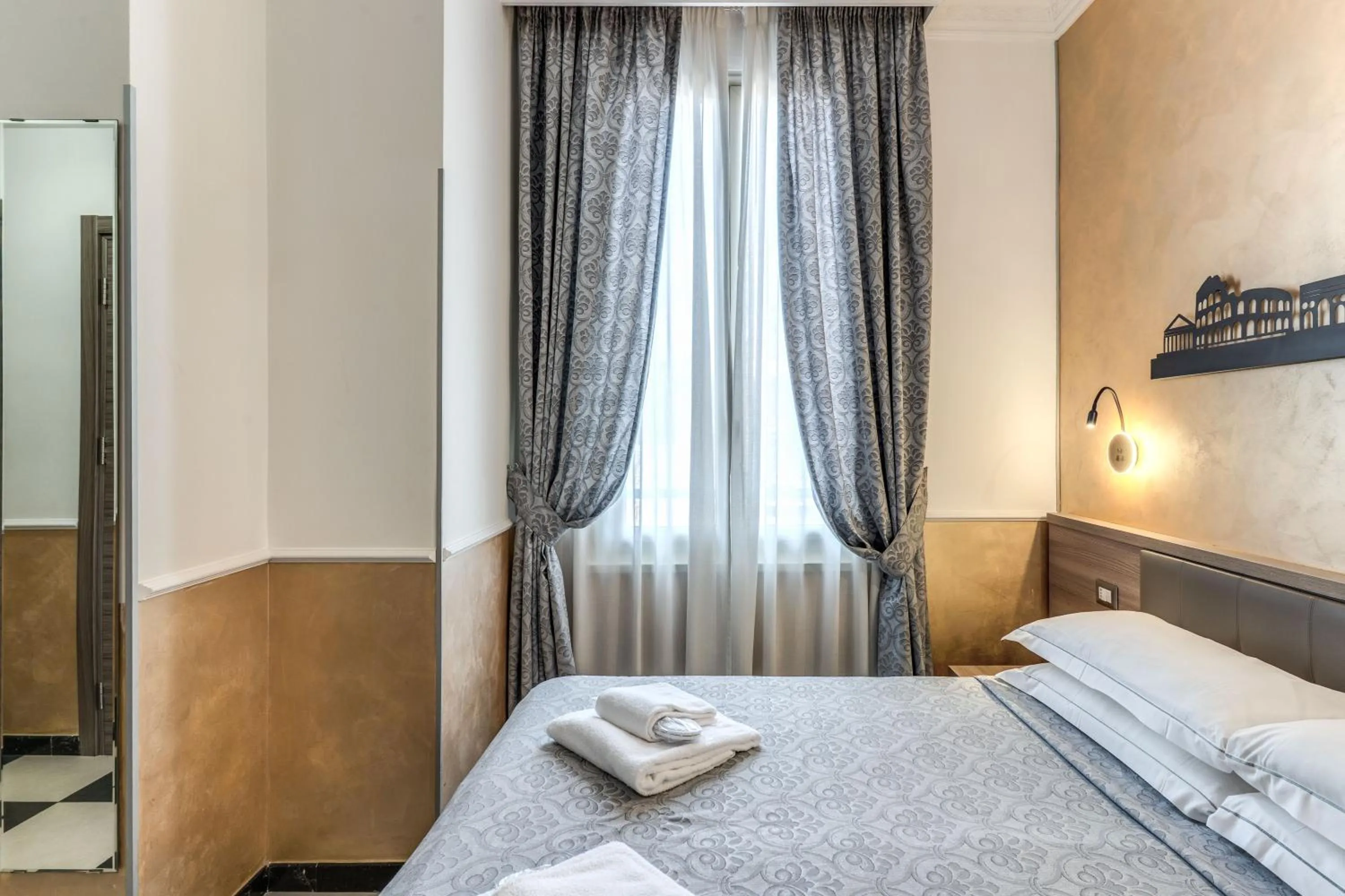 Bed in Hotel Centro Cavour Roma