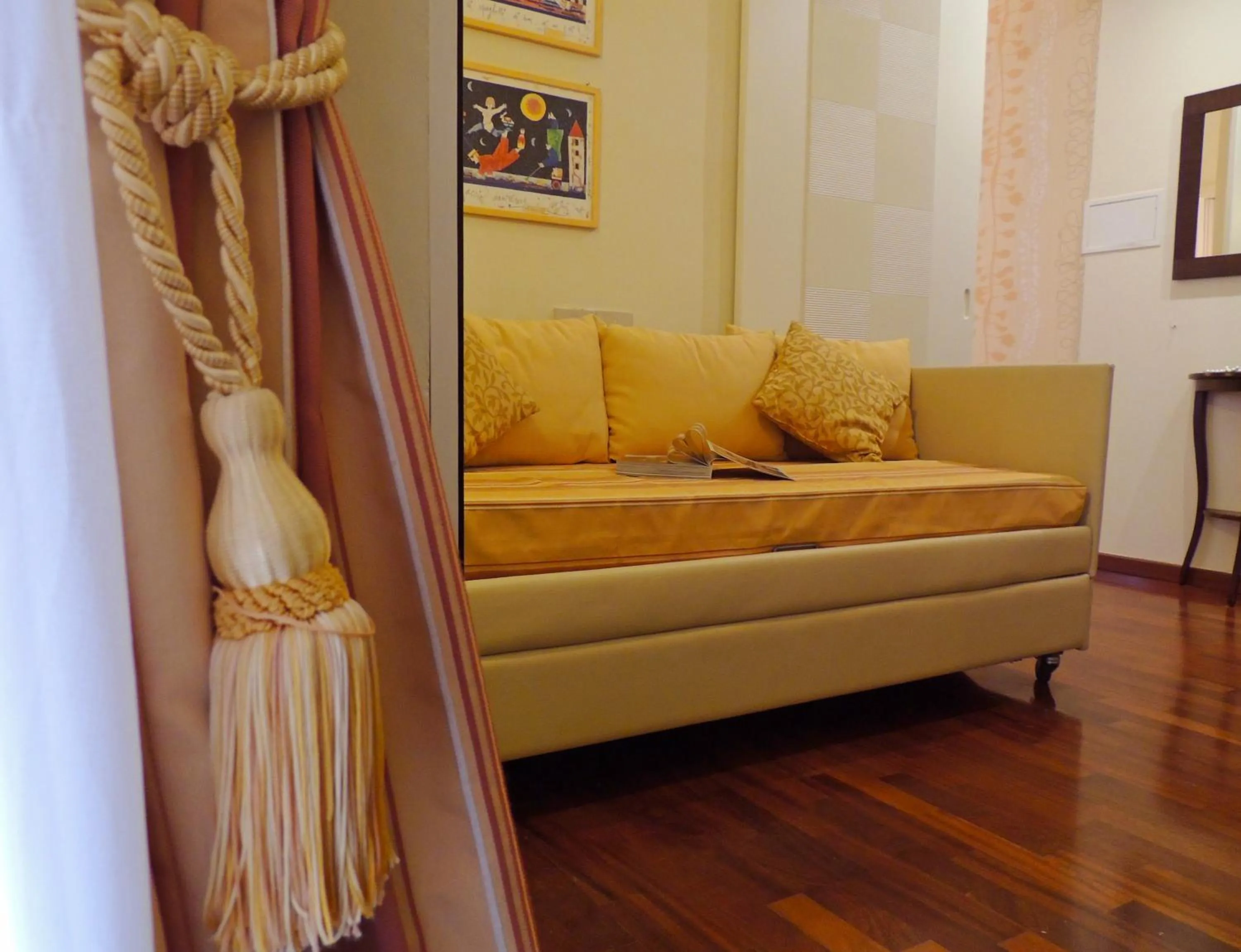 Bedroom in Hotel HamilTown