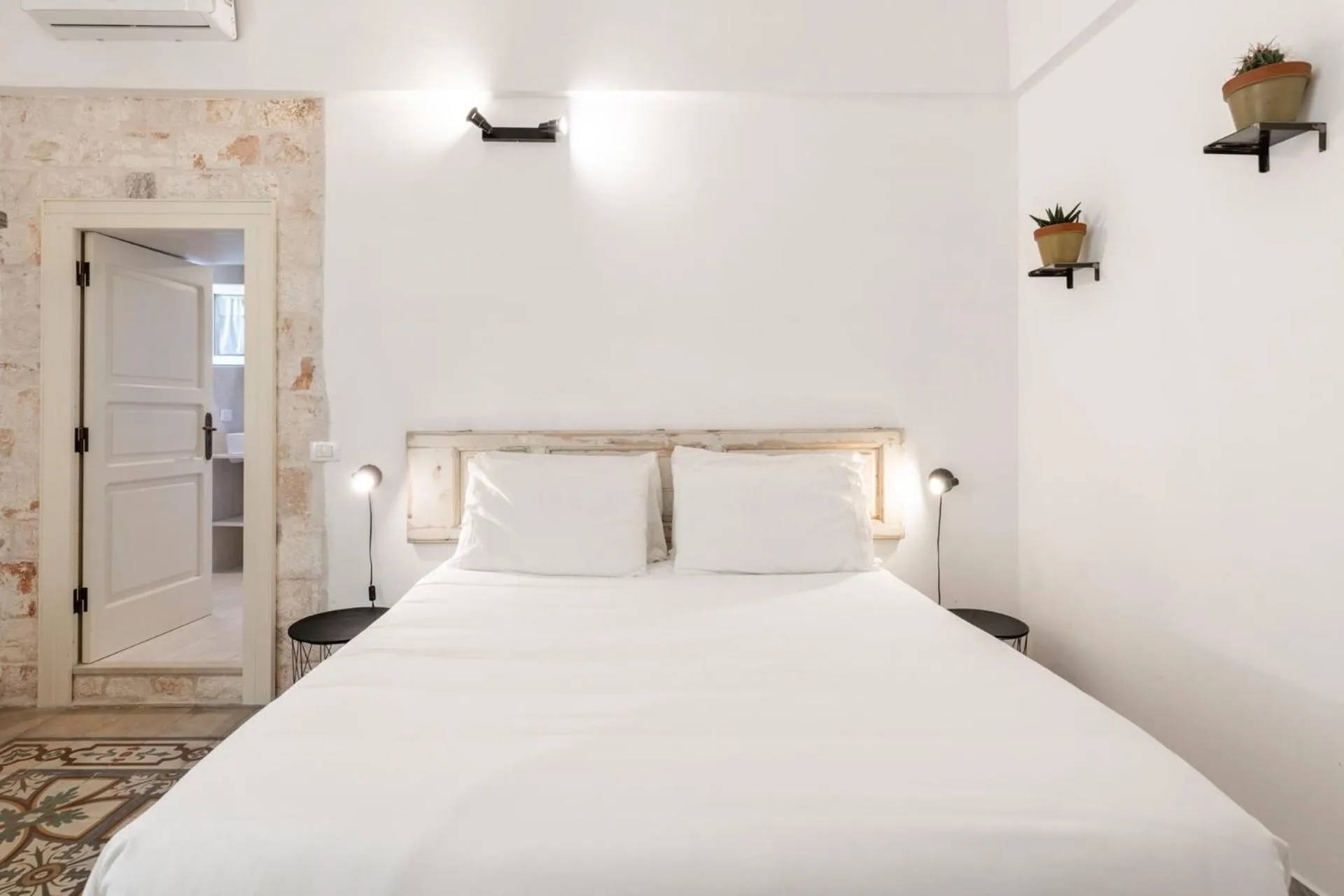Bedroom, Bed in La Casèdde