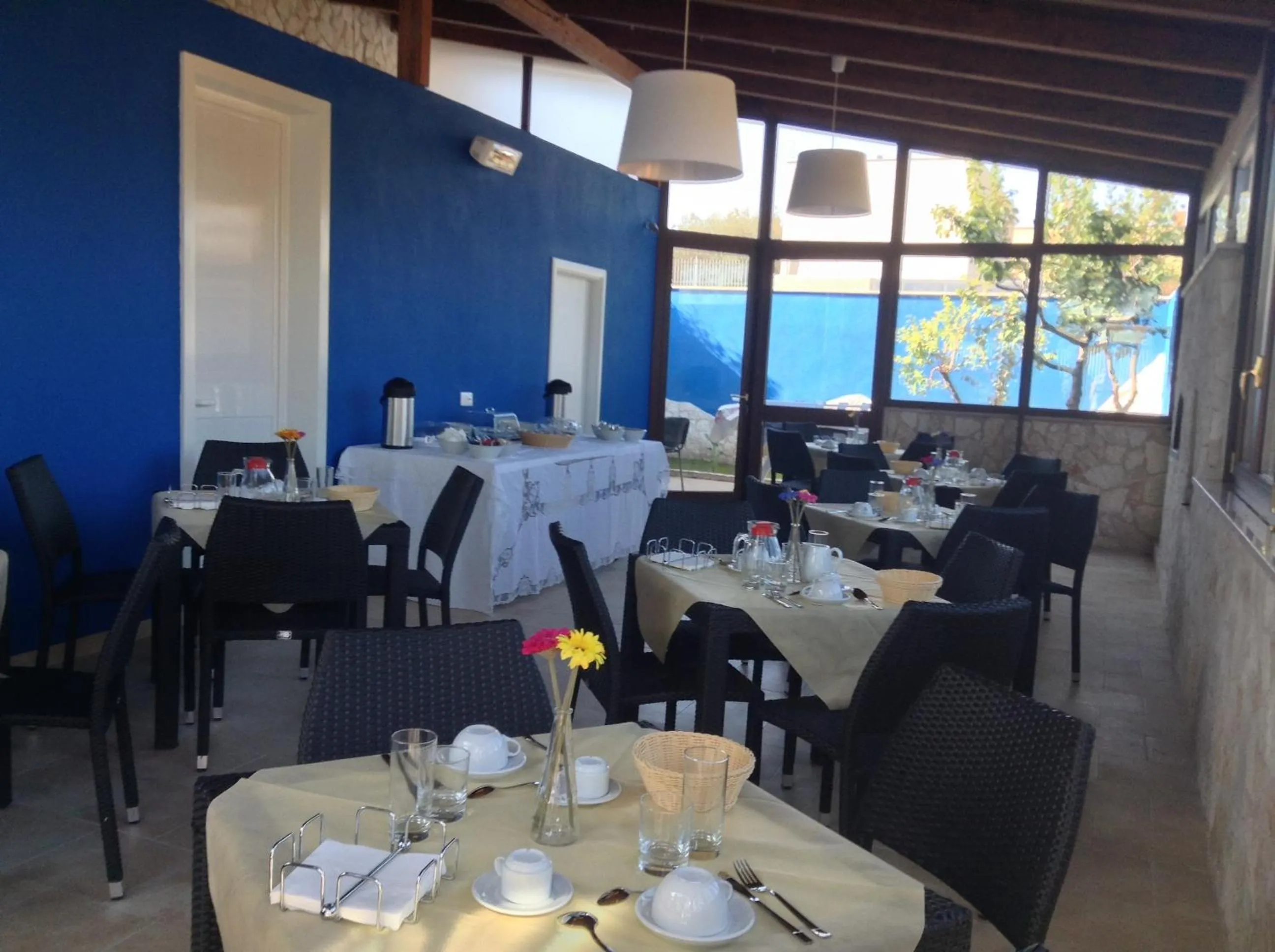 Restaurant/places to eat in Bed and Breakfast Fly