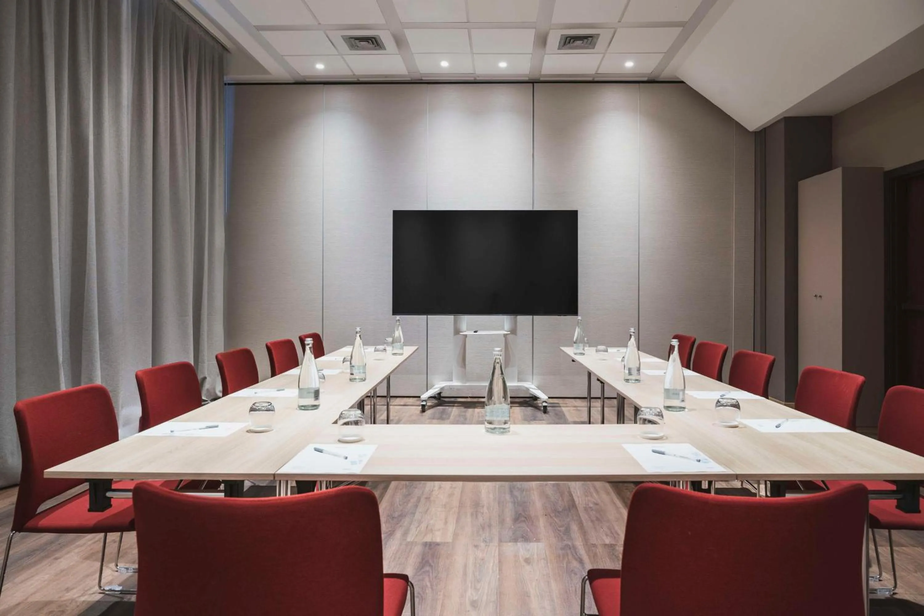 Meeting/conference room in Hilton Garden Inn Bologna North