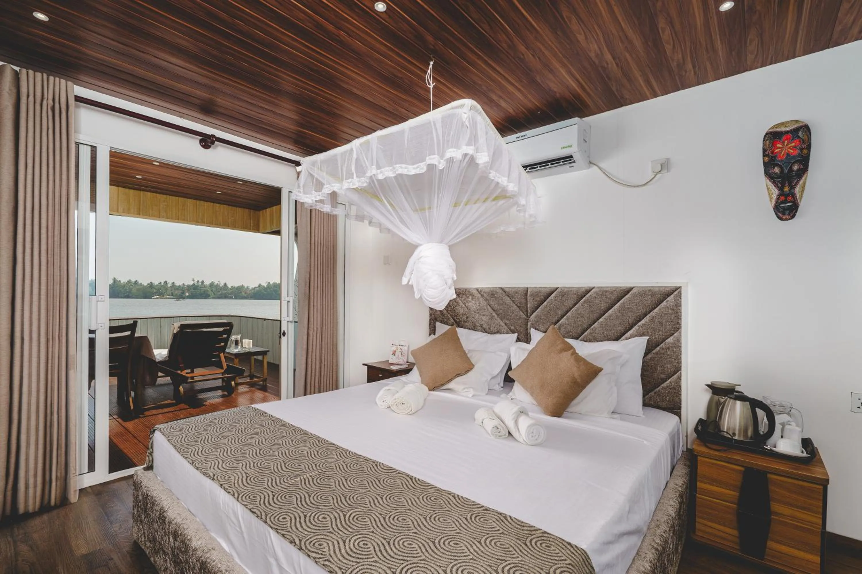 Bed in River View Villas