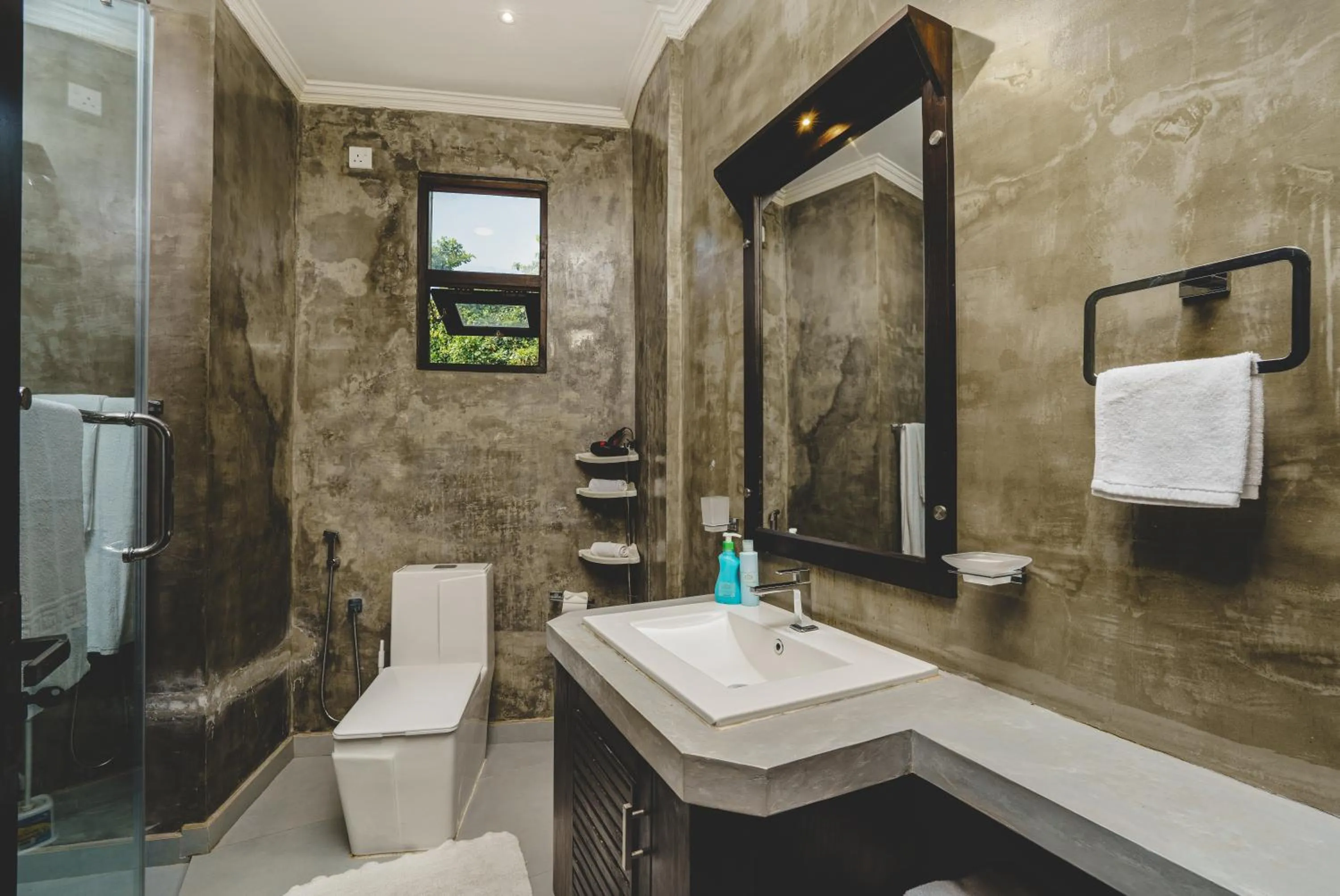 Bathroom in River View Villas