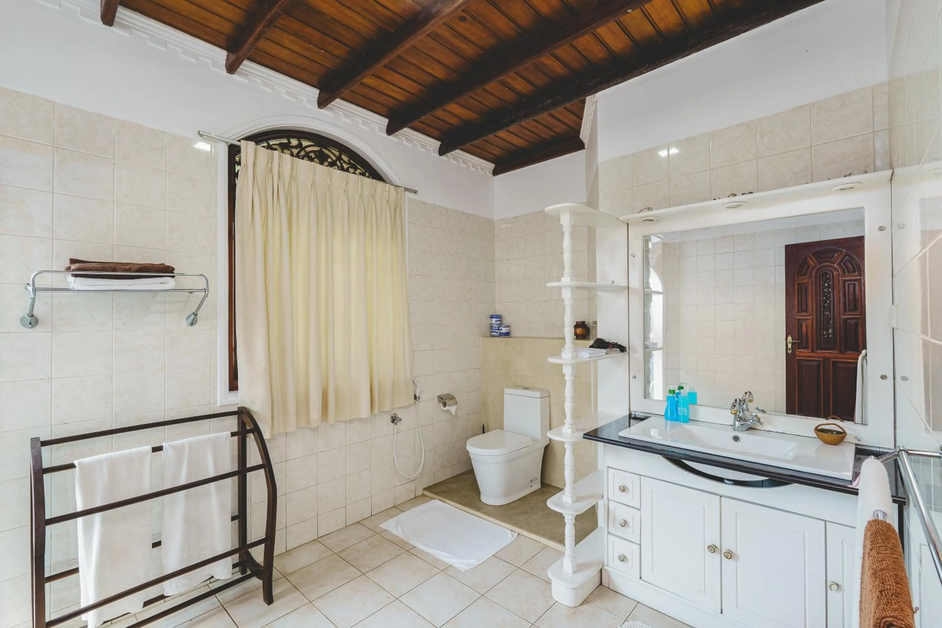 Bathroom in River View Villas