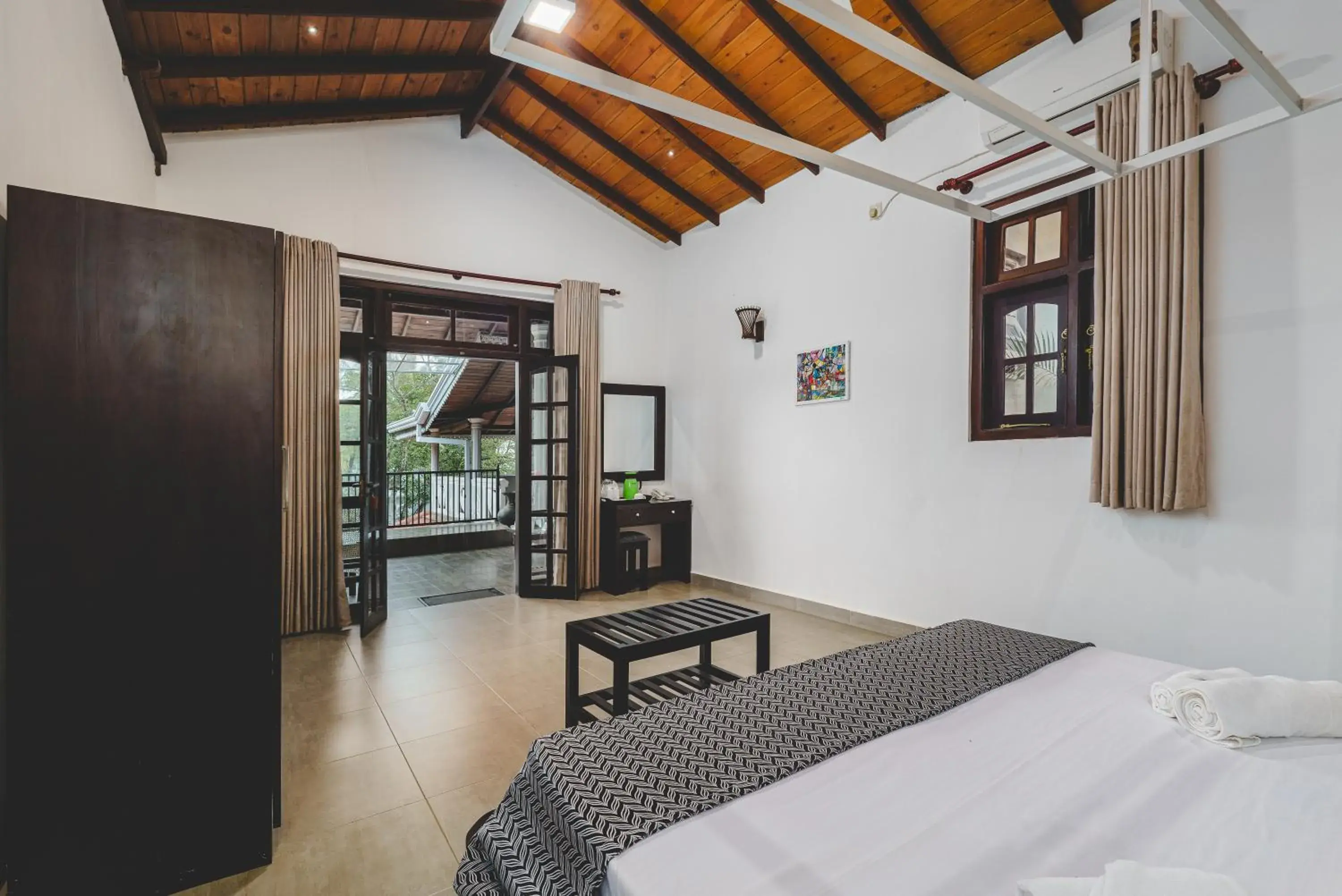 Superior Double or Twin Room in River View Villas Superior Double or Twin Room in River View Villas