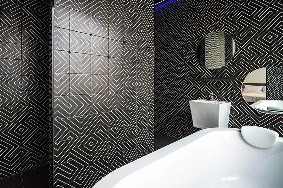 Bathroom, Bed in INNLUXPHUKET