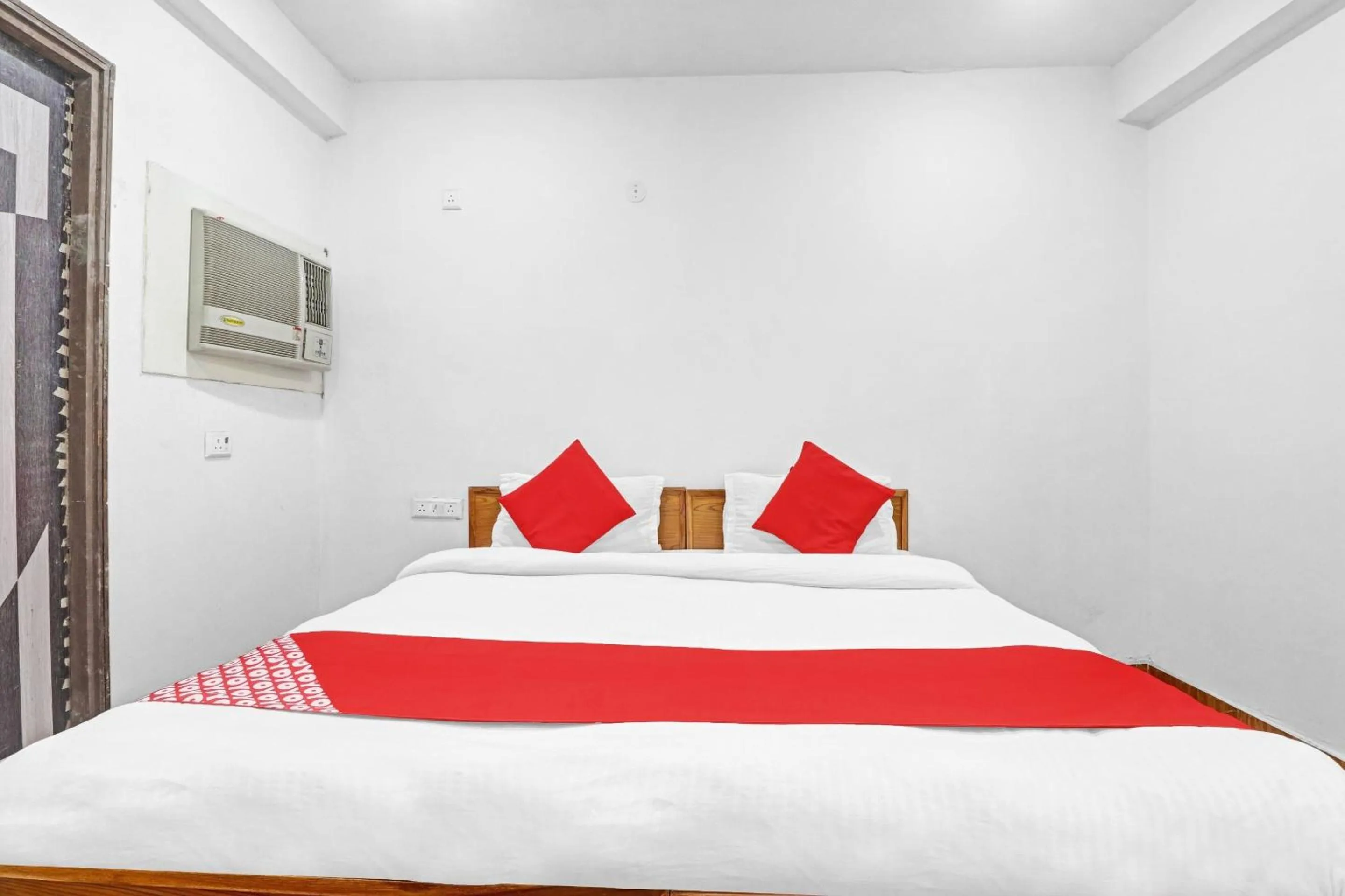 Bedroom in ALX Townhouse