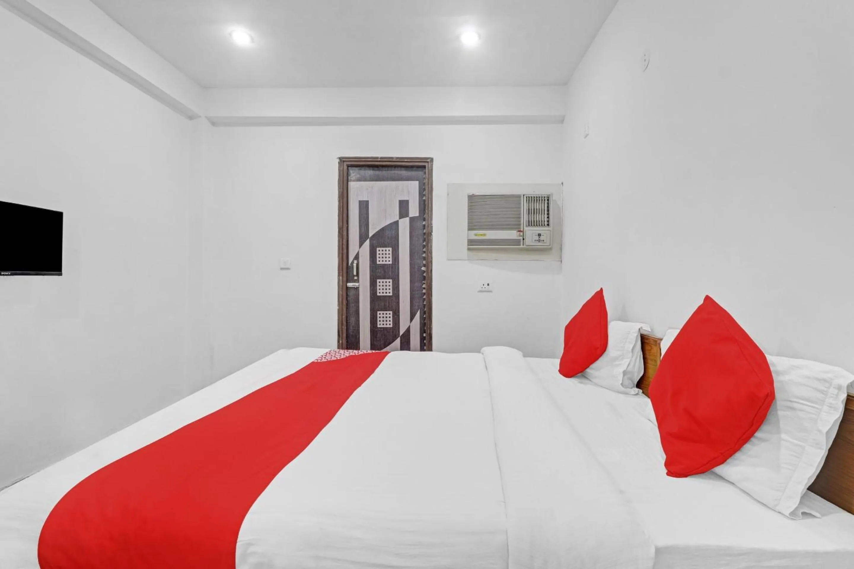 Bedroom in ALX Townhouse