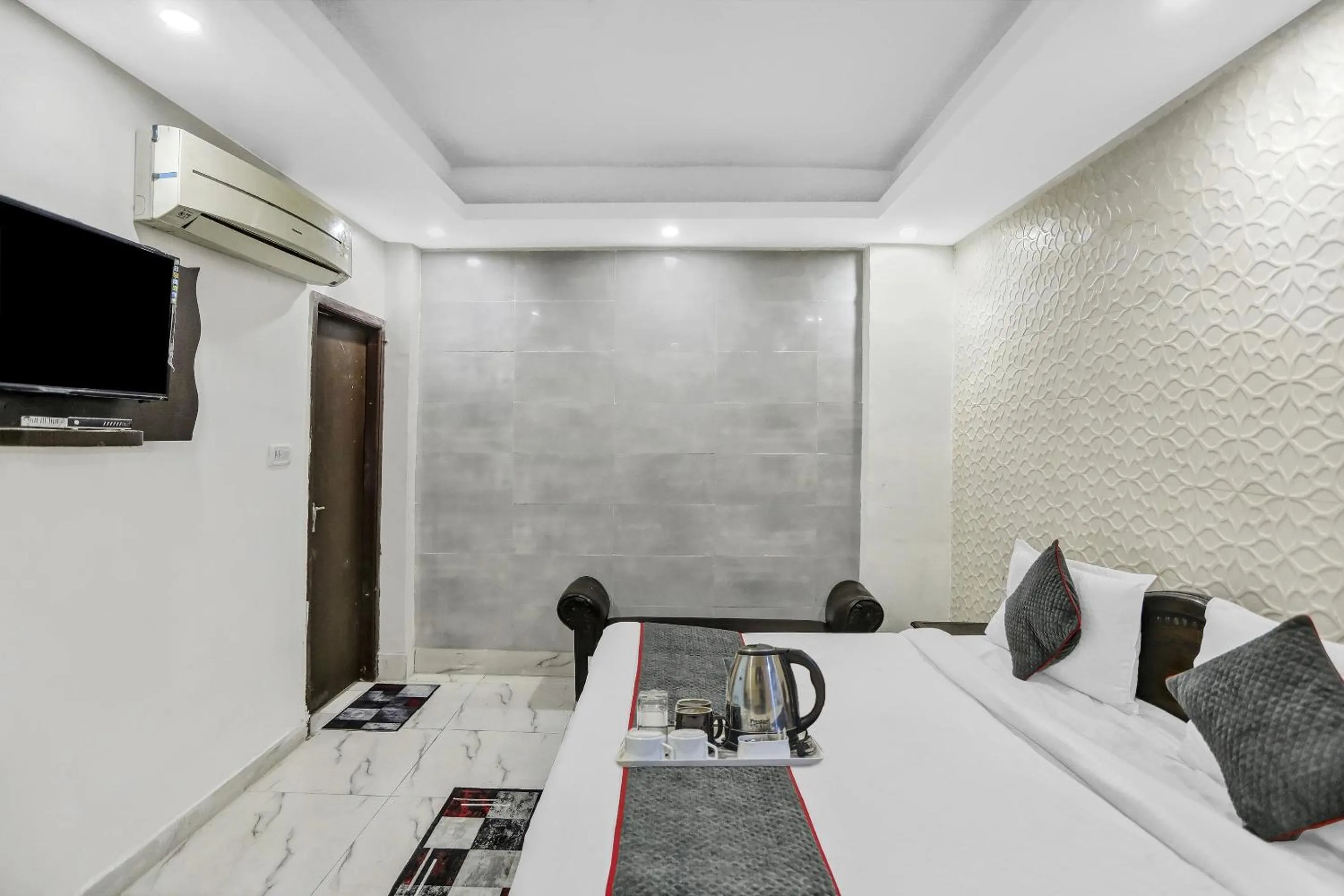 Bedroom in Collection O AP Grand