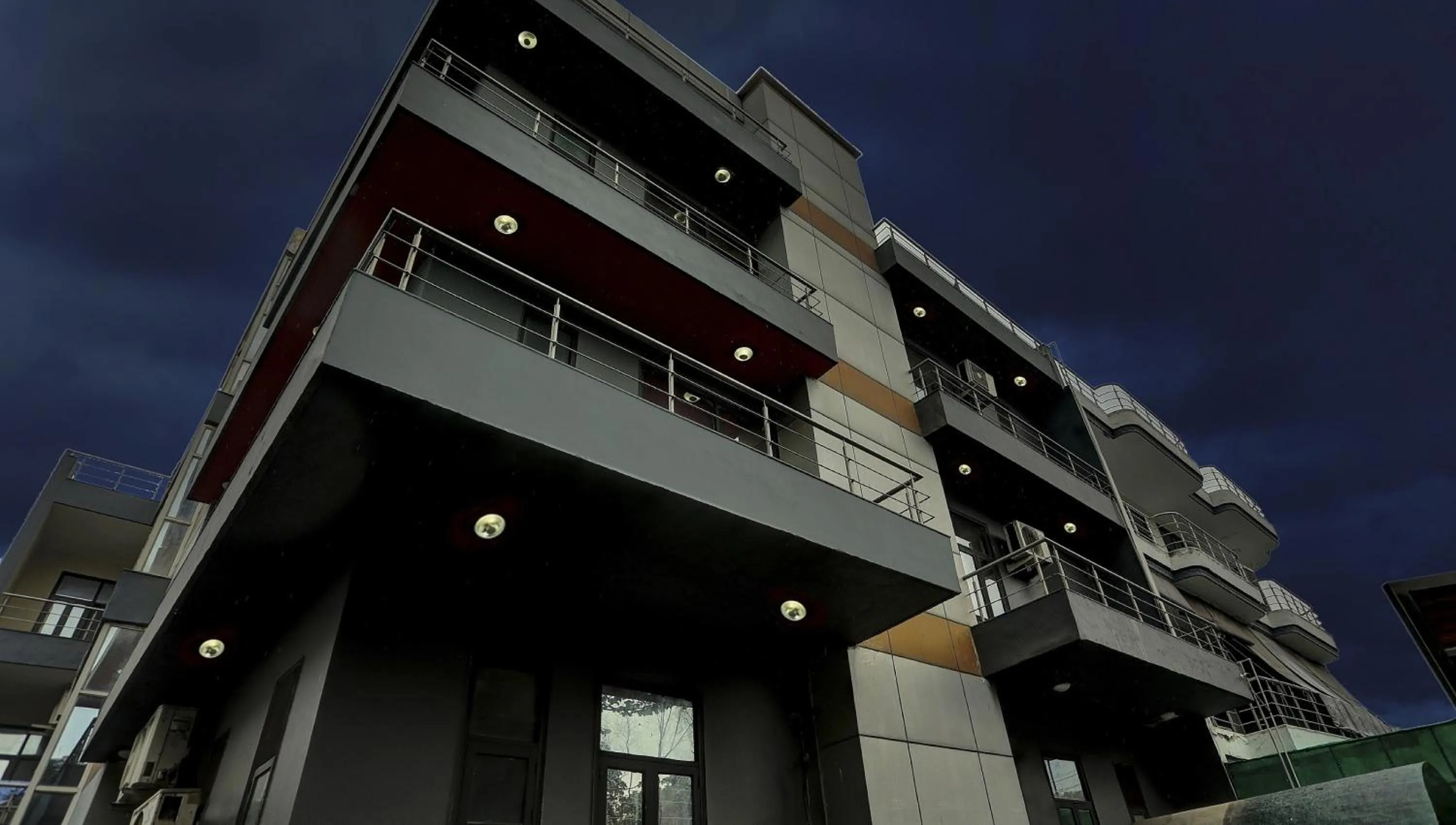 Facade/entrance in Townhouse Happy Keys Near Iskcon Temple Noida