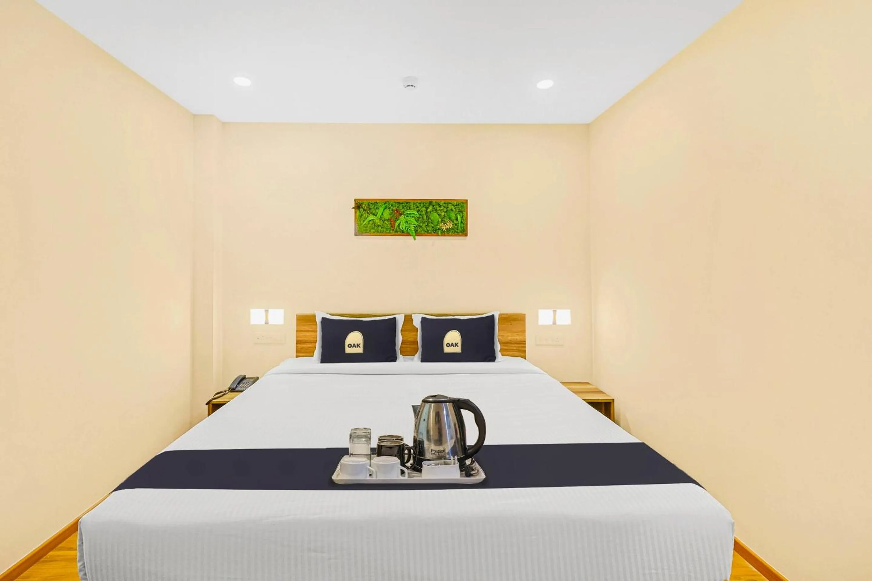 Bedroom in Townhouse OAK Hillside Aqua