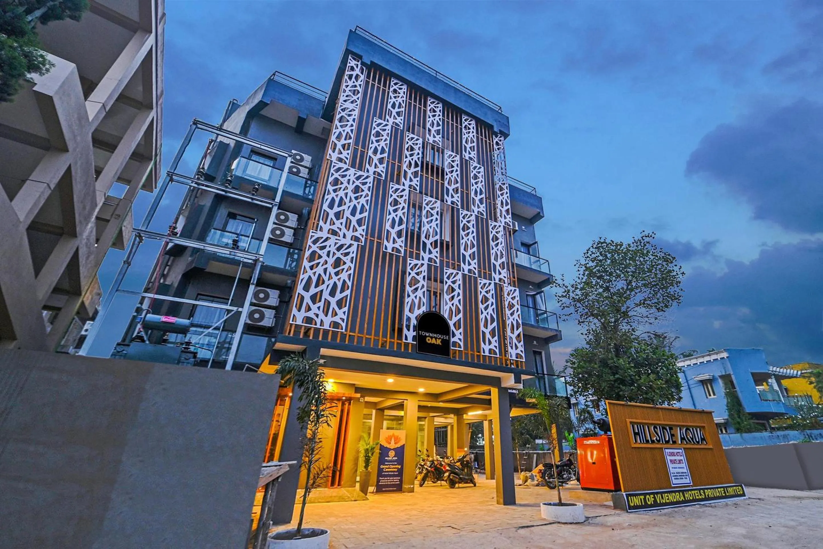 Facade/entrance in Townhouse OAK Hillside Aqua