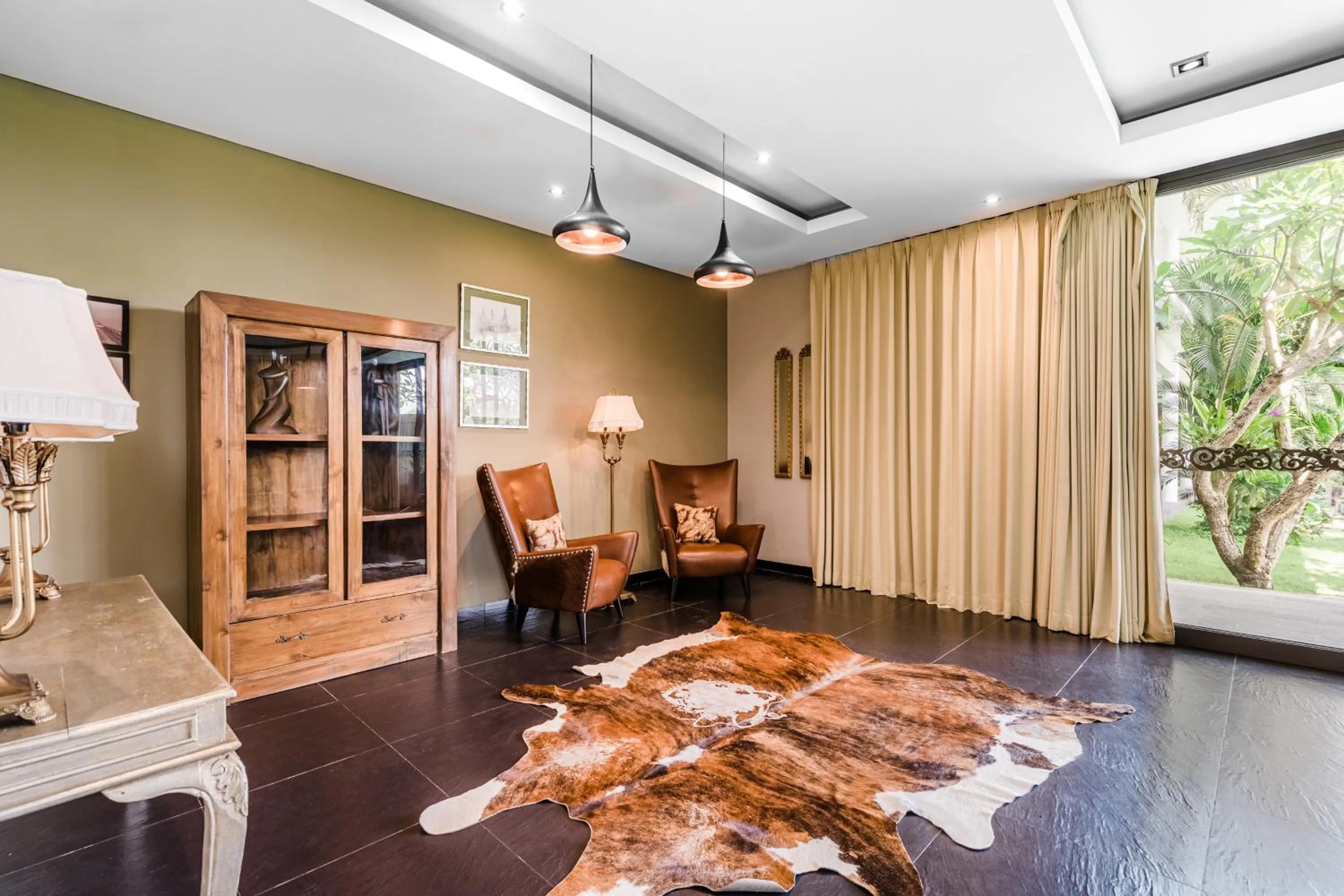 Living room in Neo Buana Villa by Betterplace