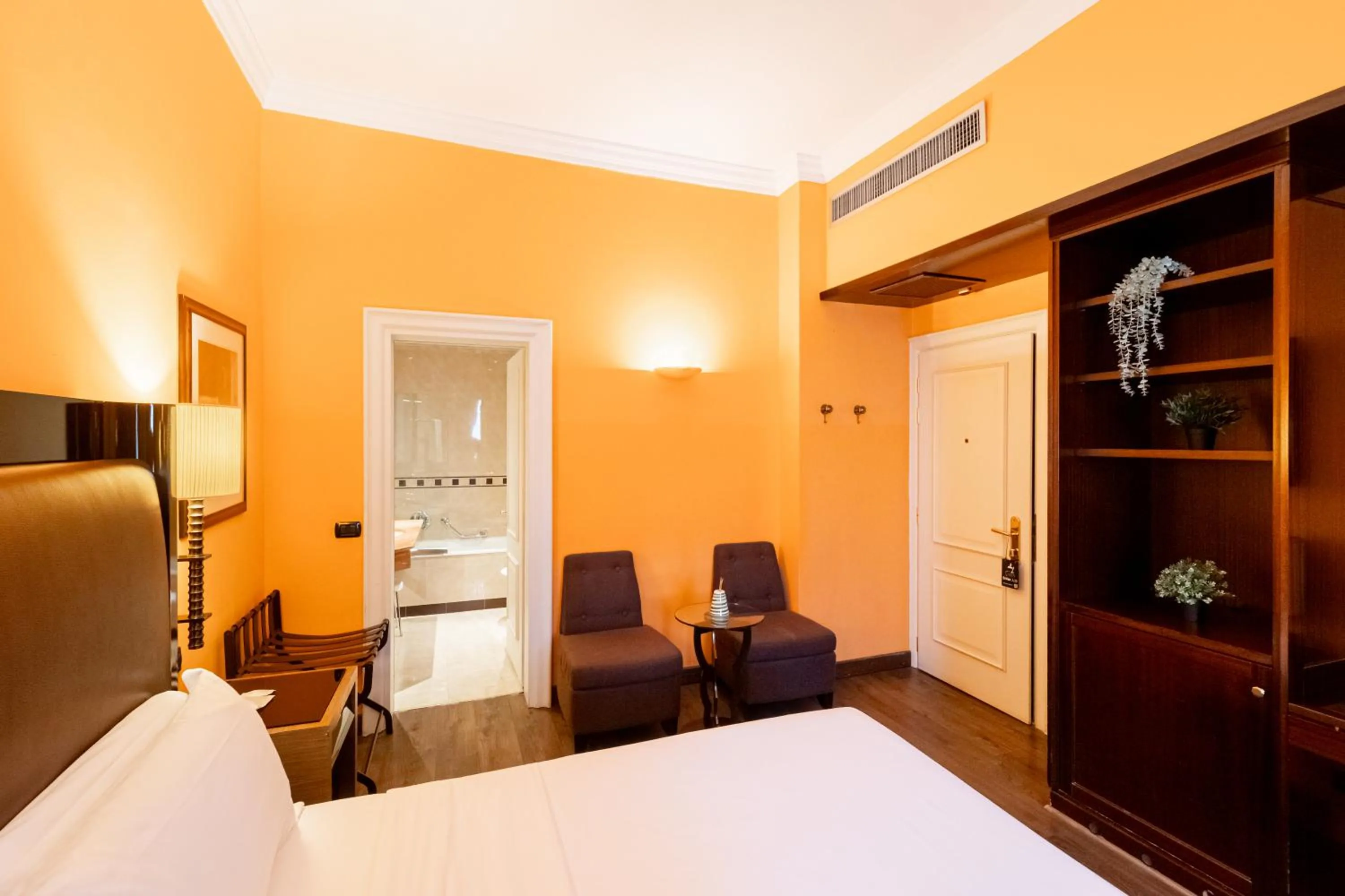 Bed in Allegroitalia San Gallo Firenze