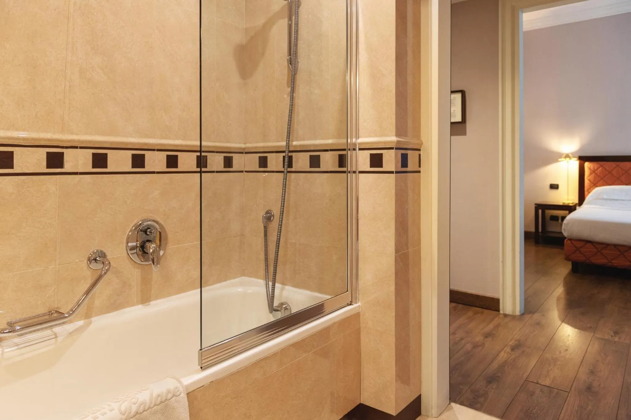 Bathroom, Bed in Allegroitalia San Gallo Firenze