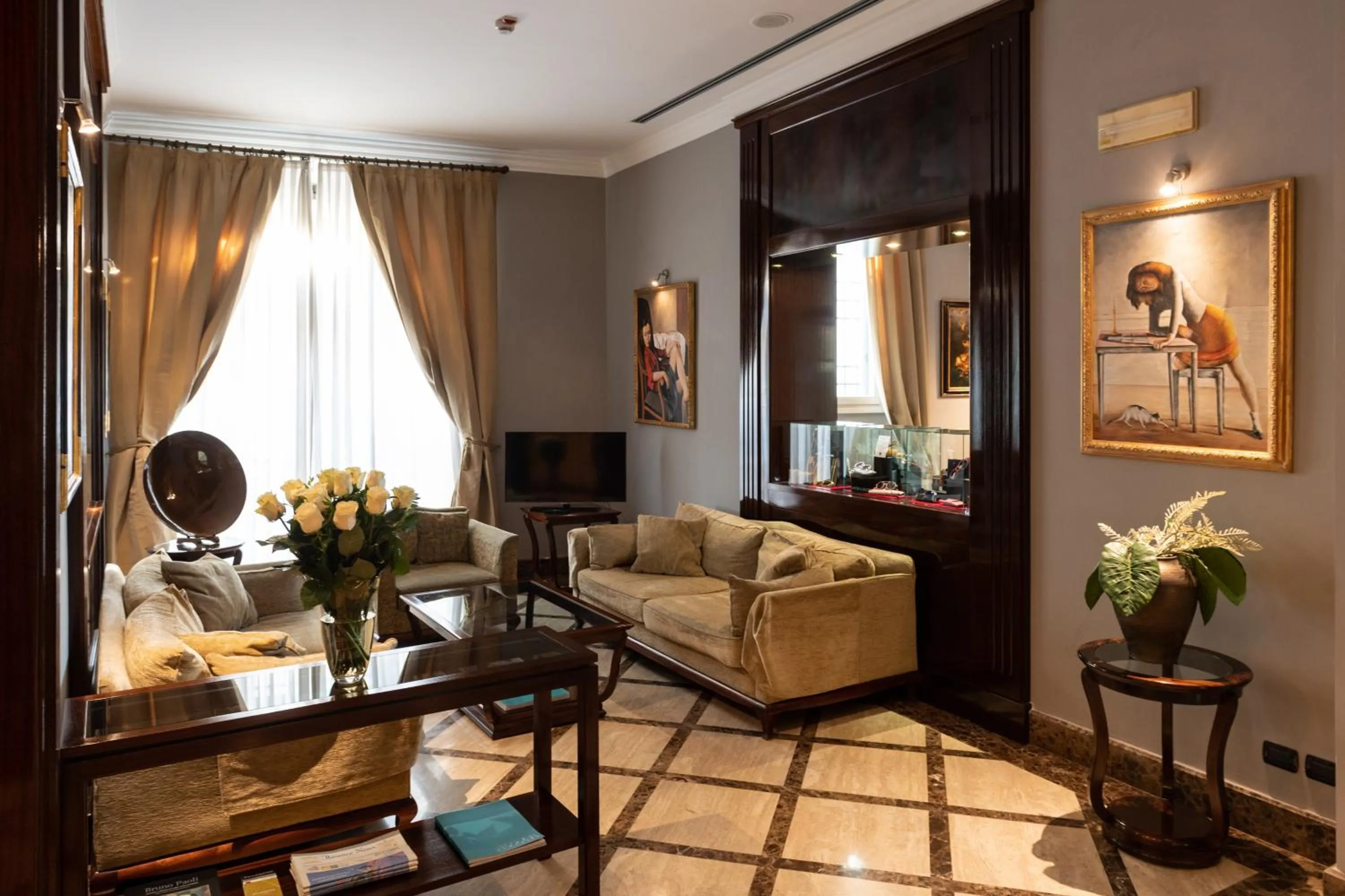 Communal lounge/ TV room in Allegroitalia San Gallo Firenze