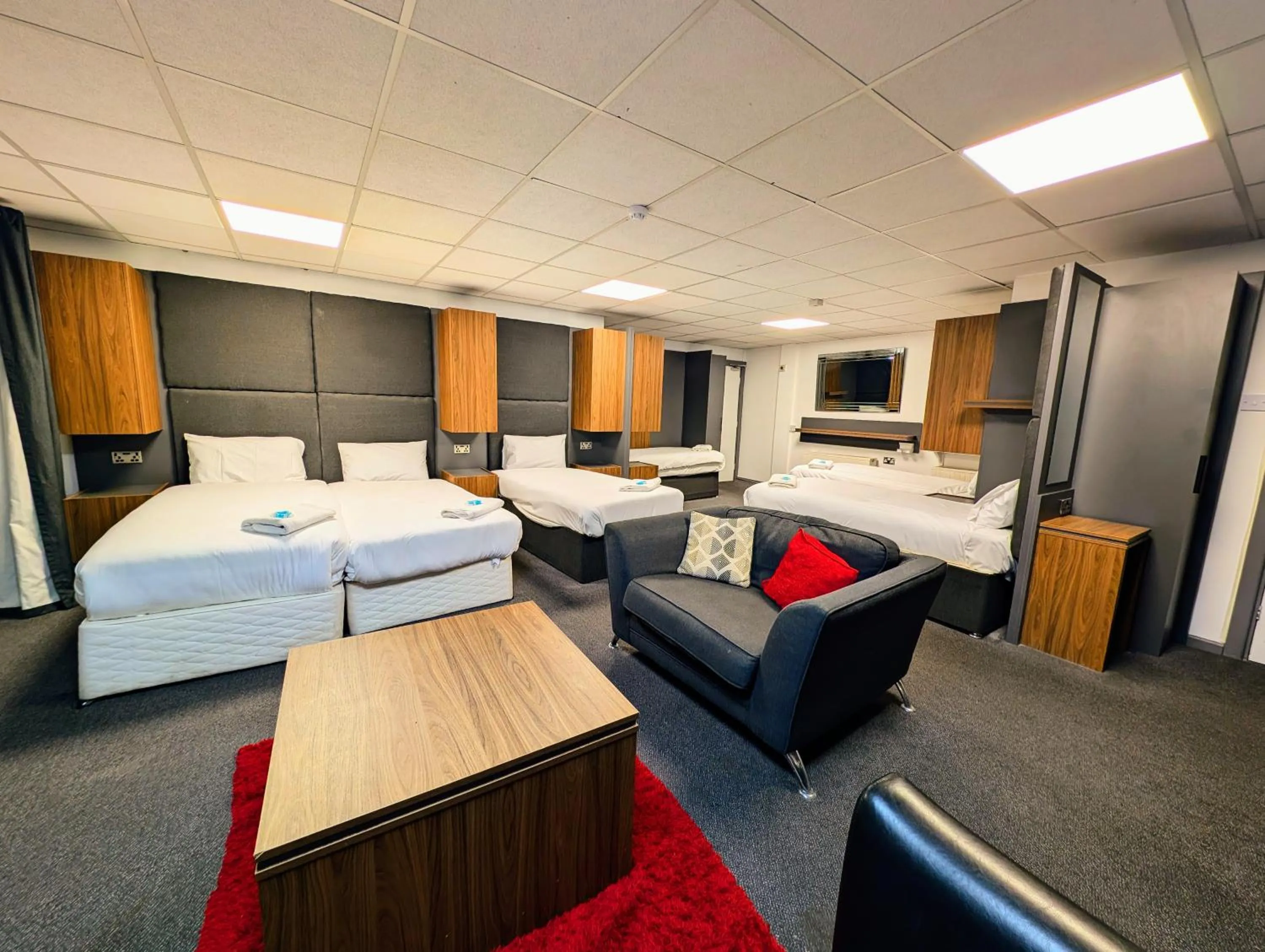 Photo of the whole room, Bed in Hotel Express Newcastle Gateshead