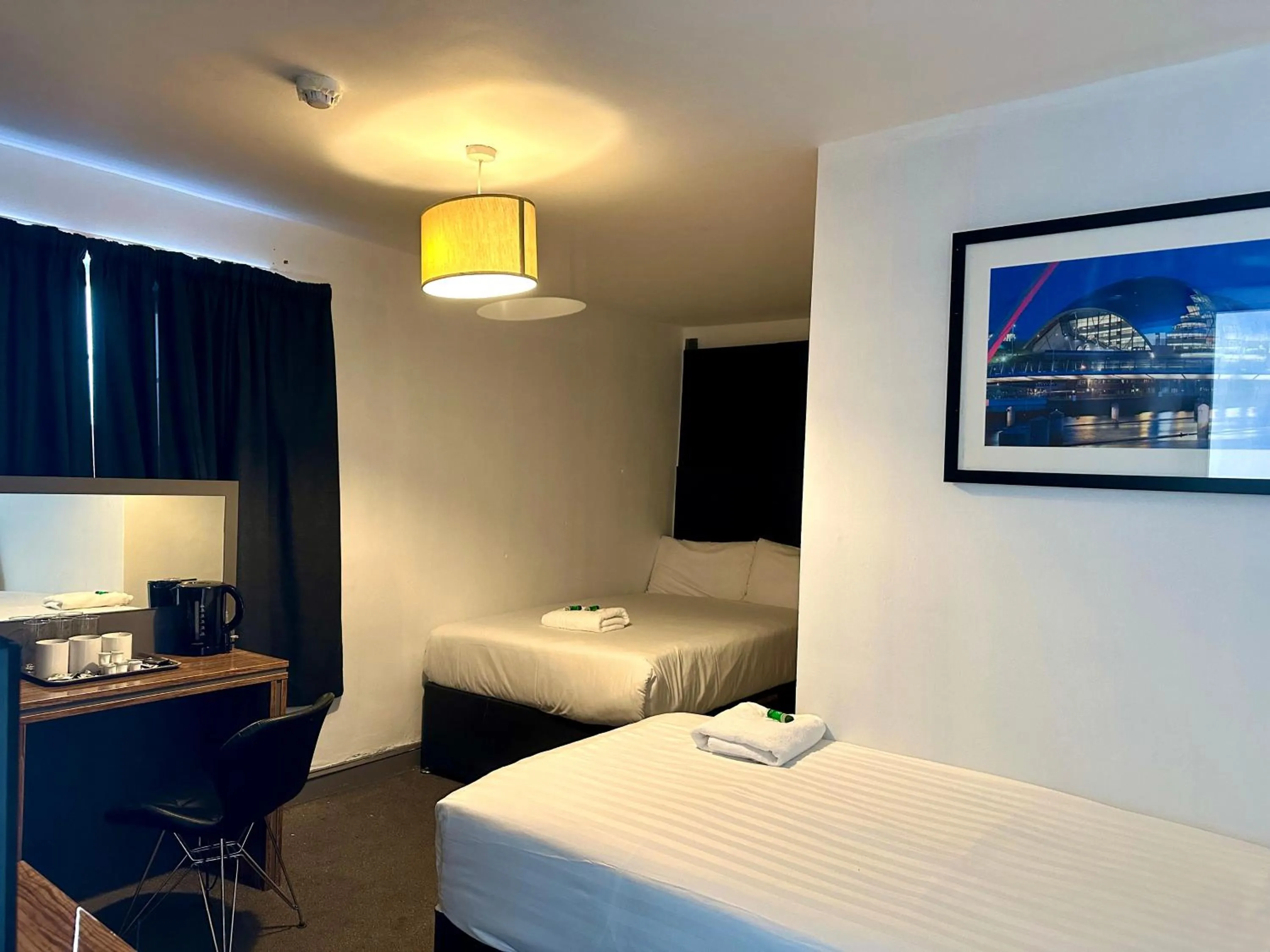 Bedroom, Bed in Hotel Express Newcastle Gateshead