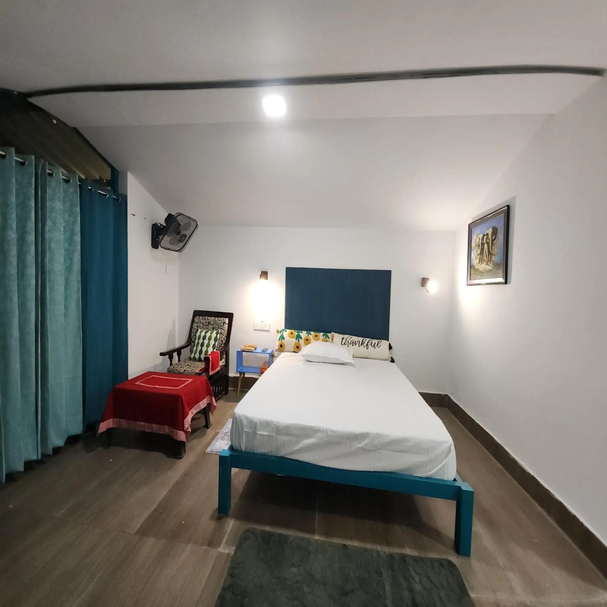 Bed in The Raajas - Camp & Resorts