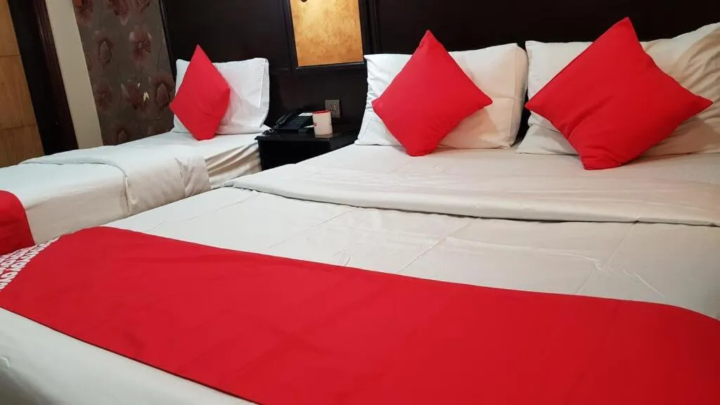 Bedroom, Bed in Rahab Hotel