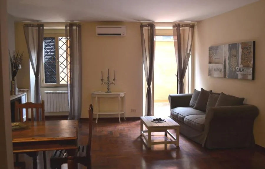 Palazzo Velli Suites