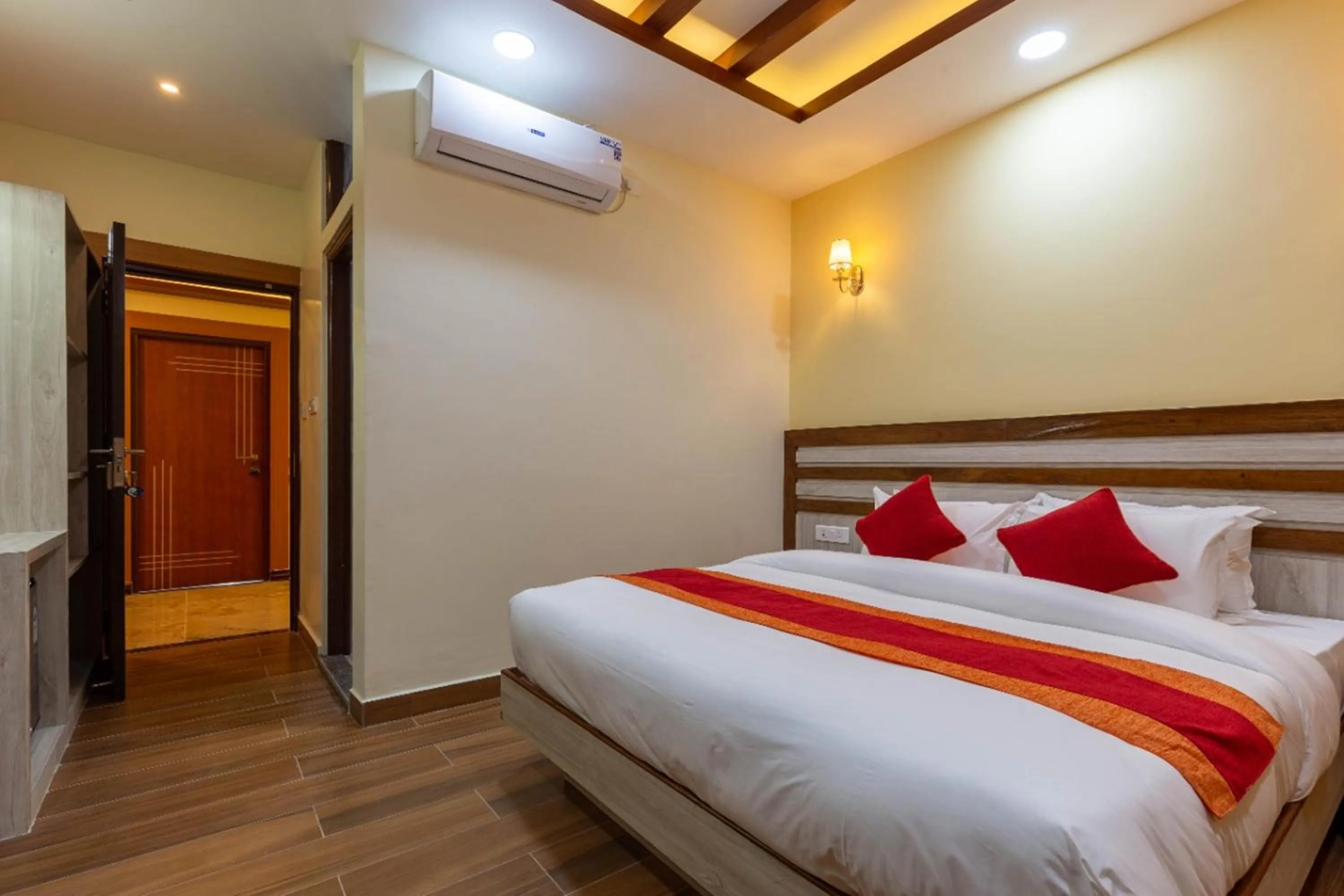 Bed in Chitwan Midtown Hotel