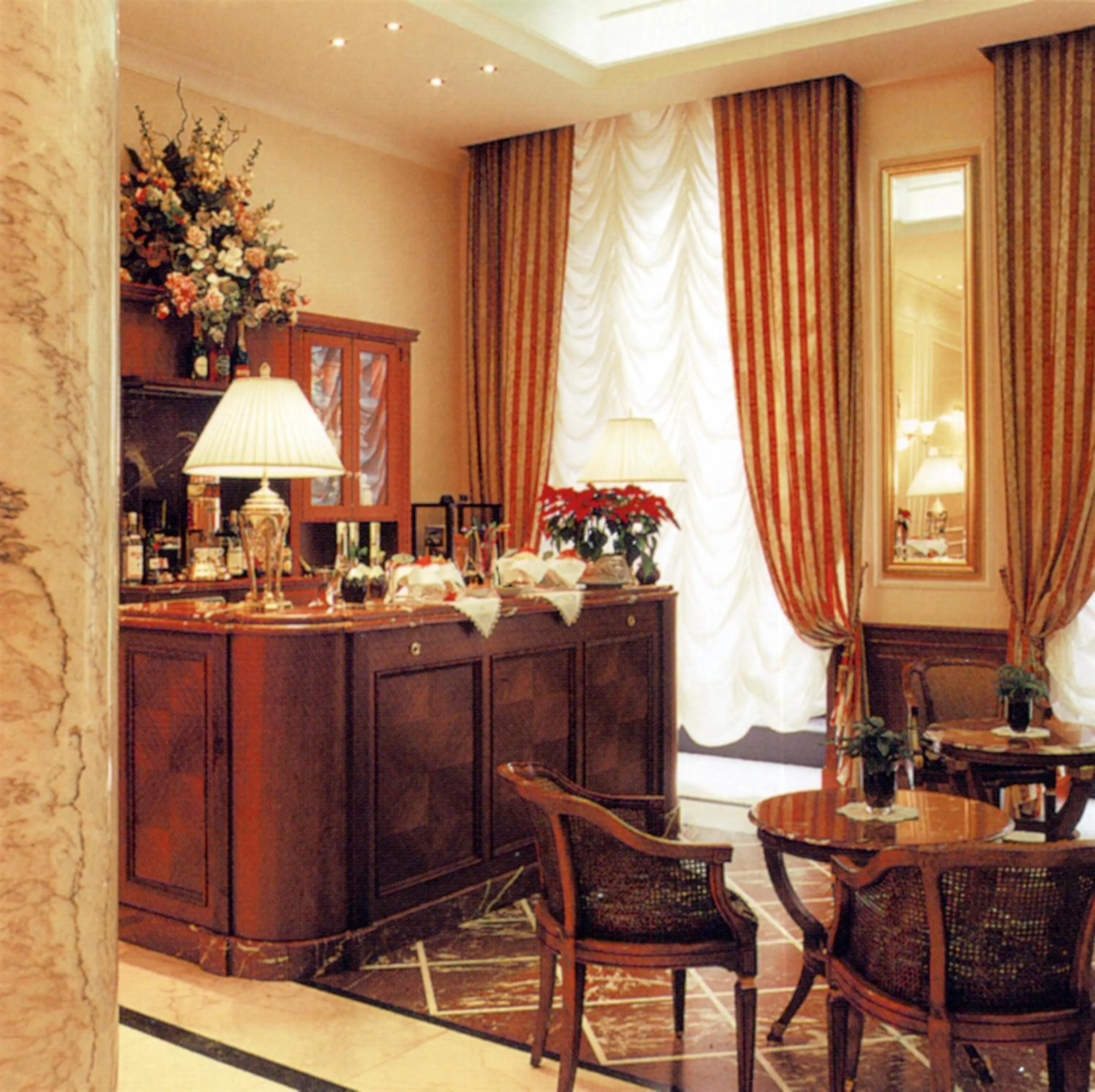 Lounge or bar in Andreola Central Hotel