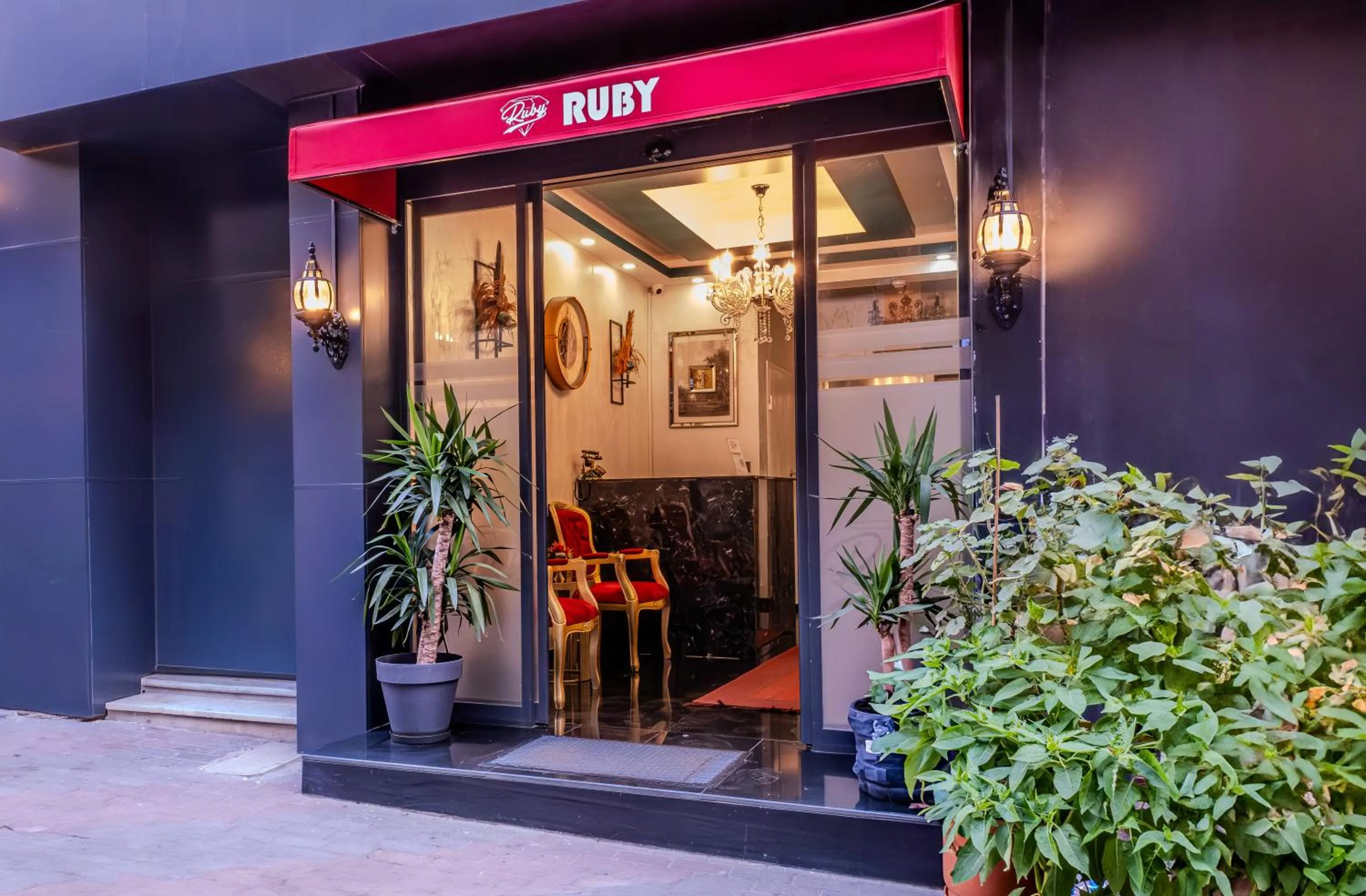 Ruby Hotel