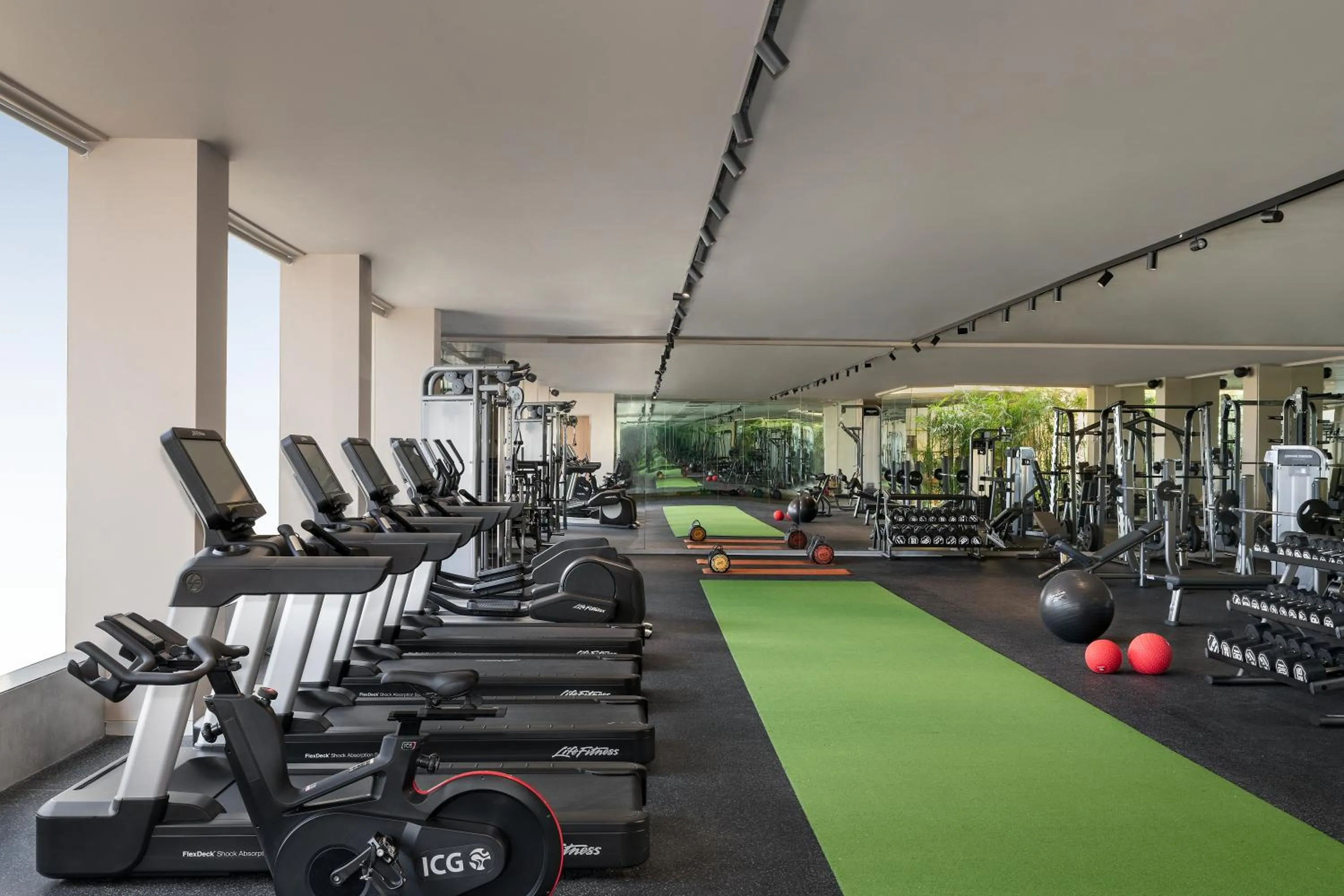 Fitness centre/facilities in Time Square Resort & Spa Bhuj