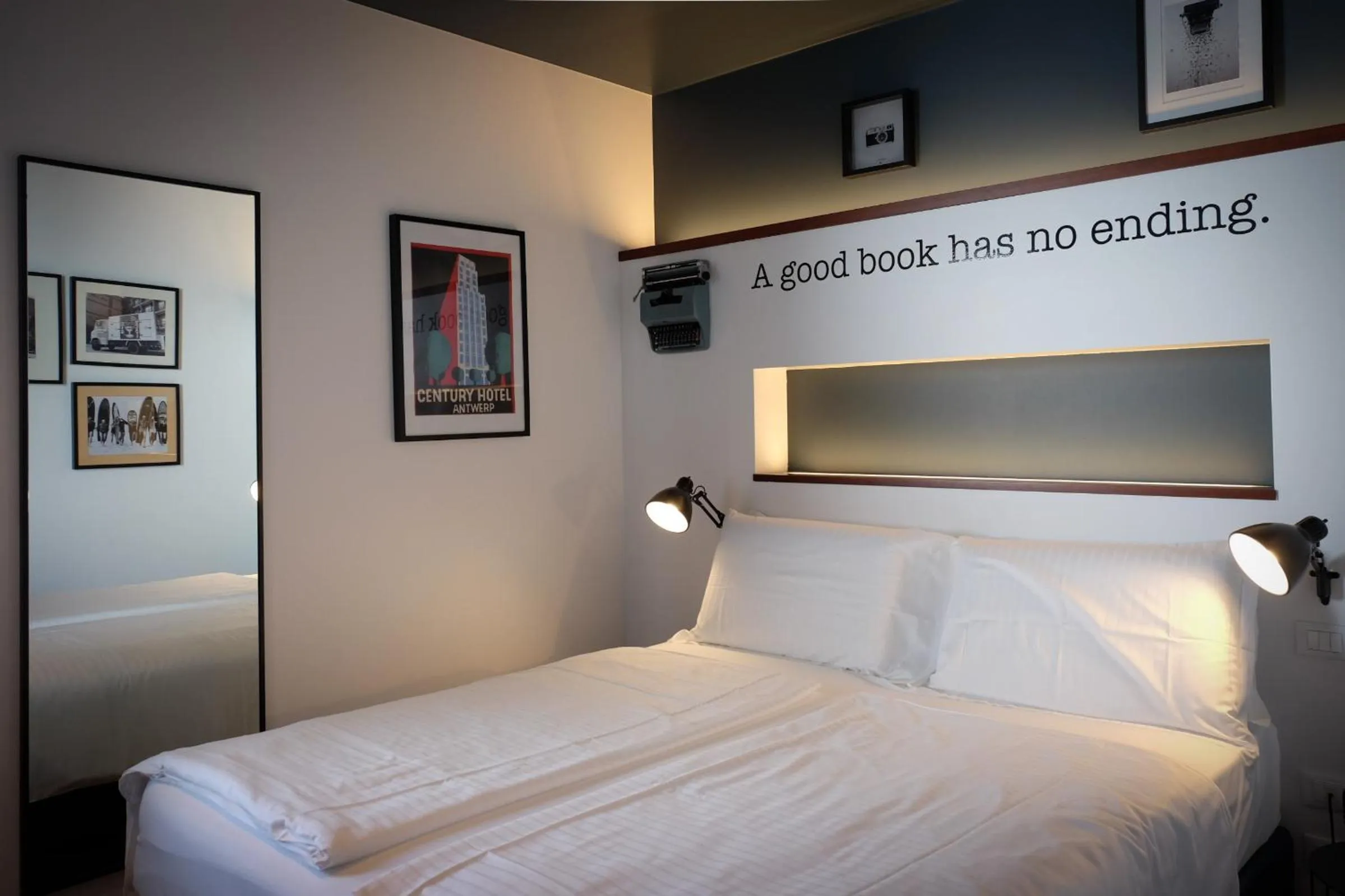 Bedroom, Bed in Hotel Luise