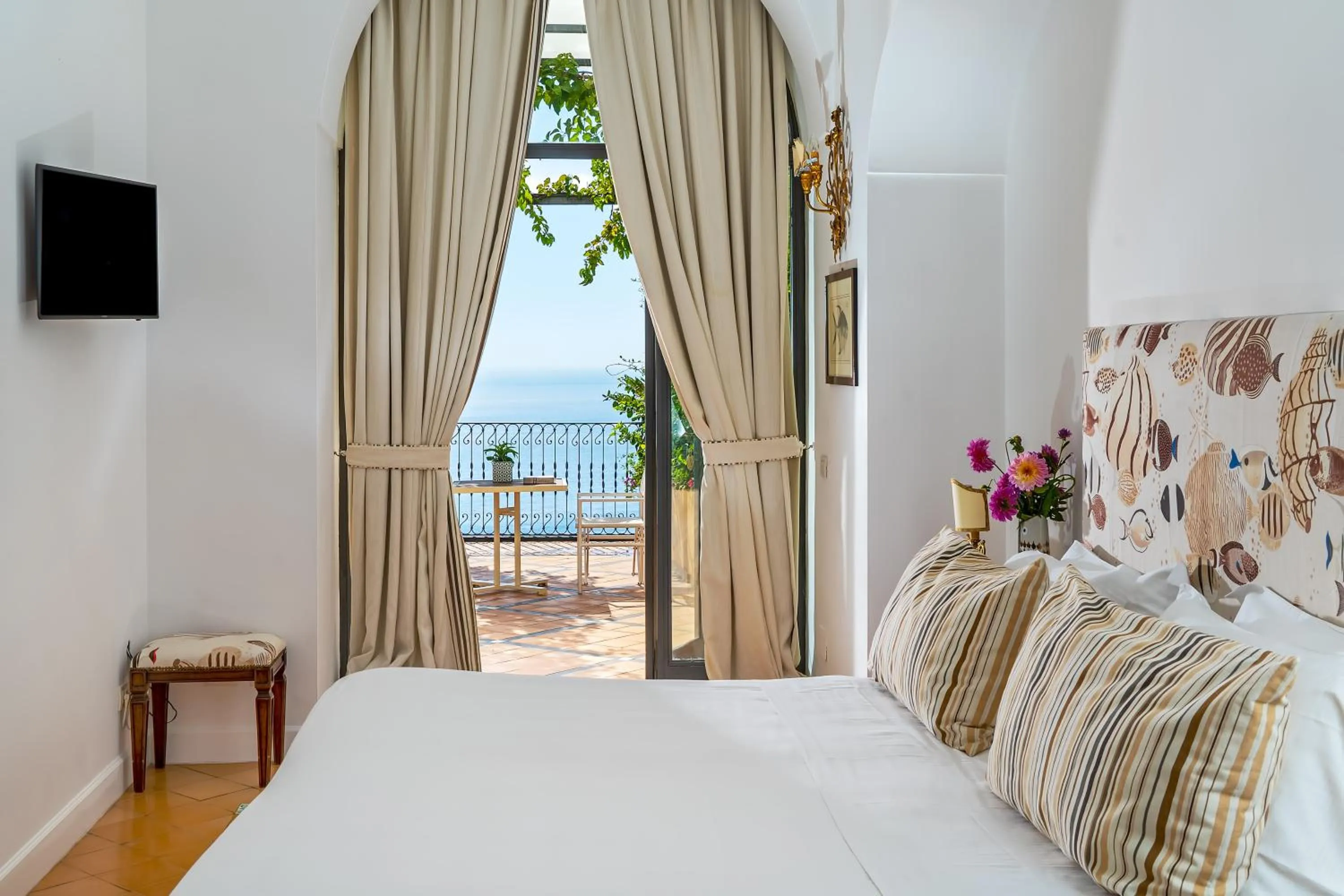 Bed in Hotel Punta Regina