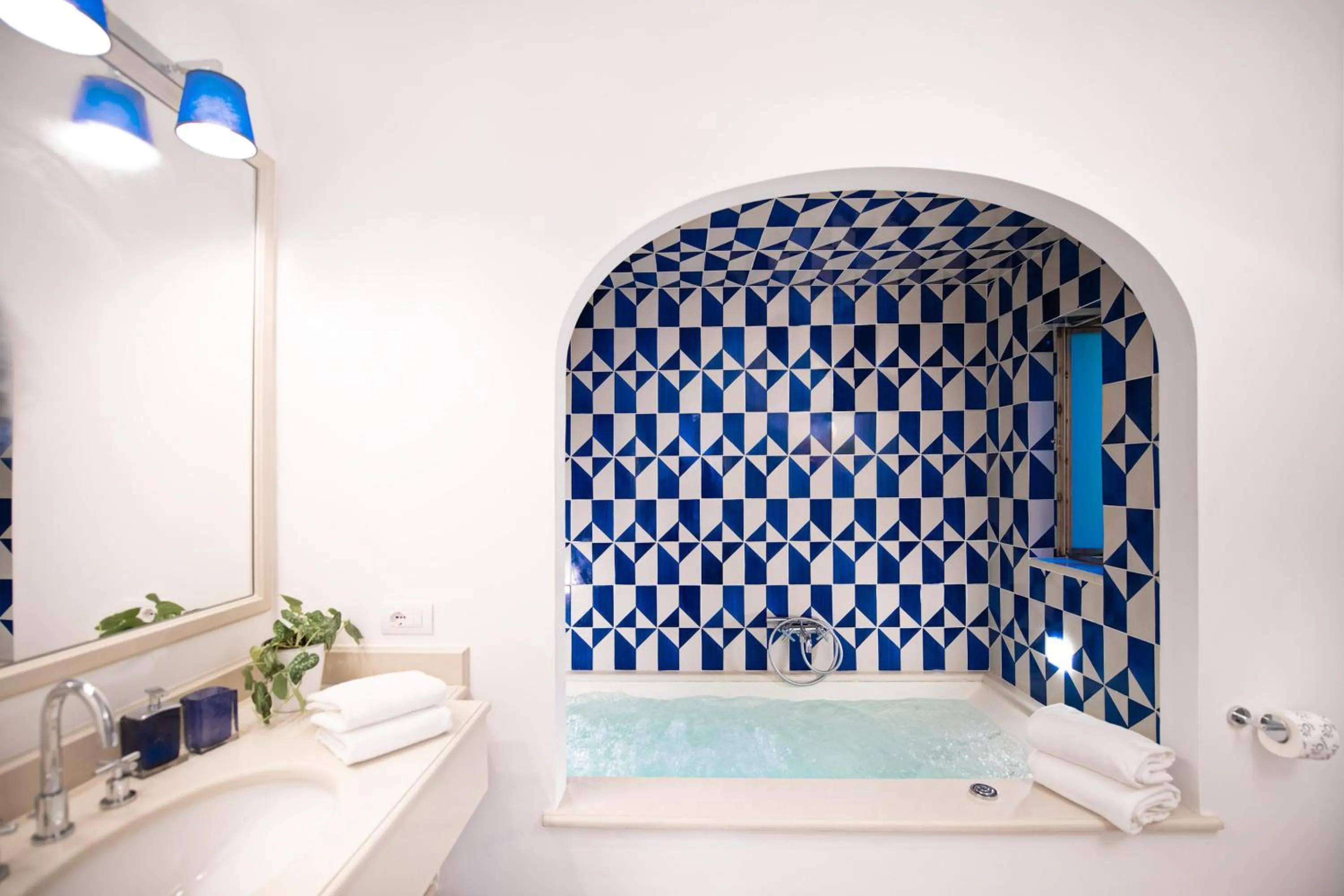 Bathroom in Hotel Punta Regina