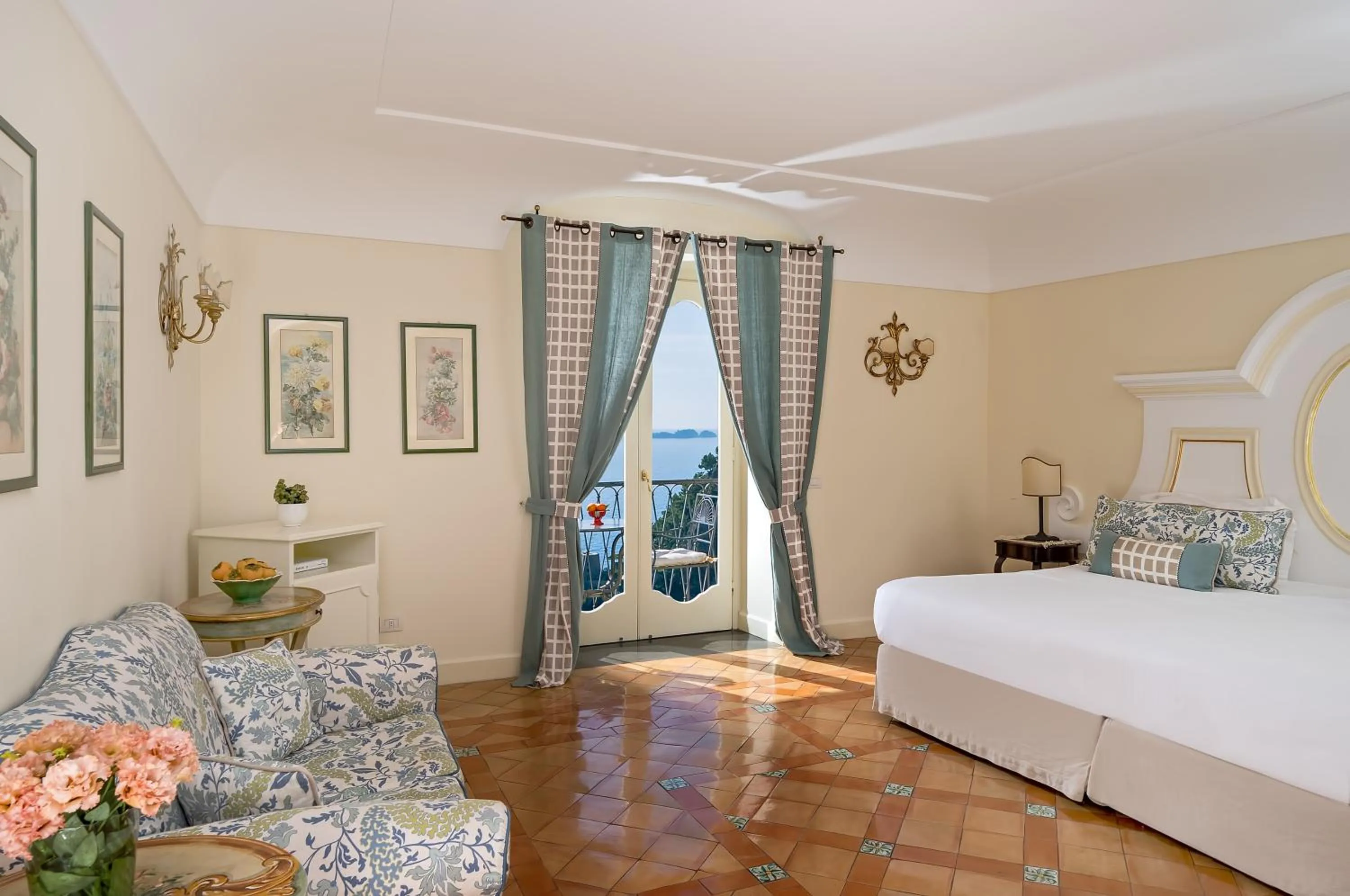 Bed in Hotel Punta Regina