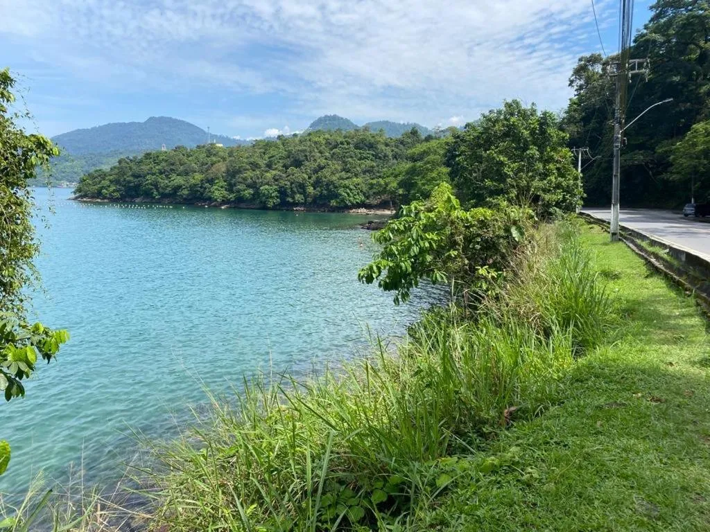 Pousada Casa de mãe aconchegante com piscina próximo à praia