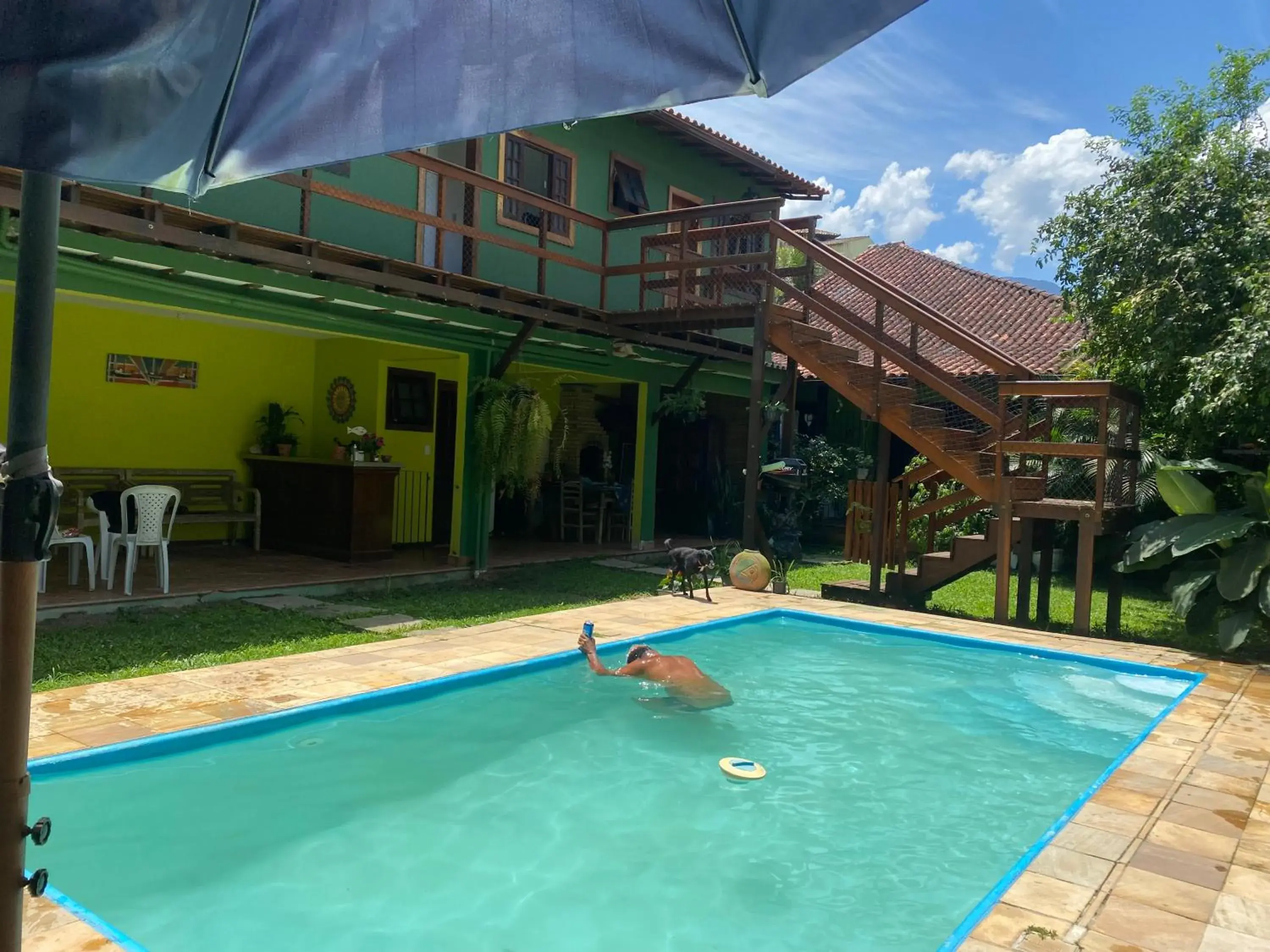 Pousada Casa de mãe aconchegante com piscina próximo à praia Pousada Casa de mãe aconchegante com piscina próximo à praia