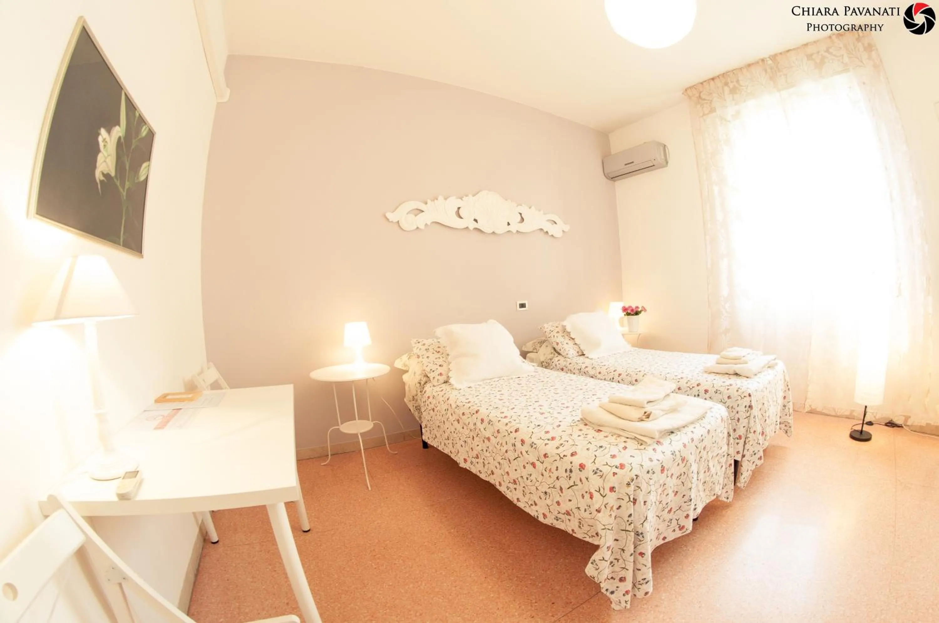 Day, Bed in Bed&Breakfast A Bologna