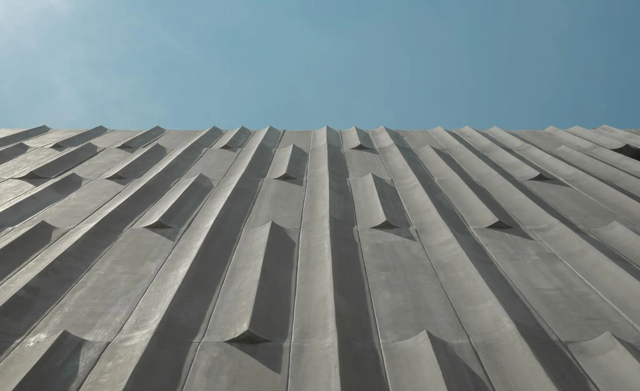 Property building in Nidhra Boutique Hotel Bangkok Sukhumvit