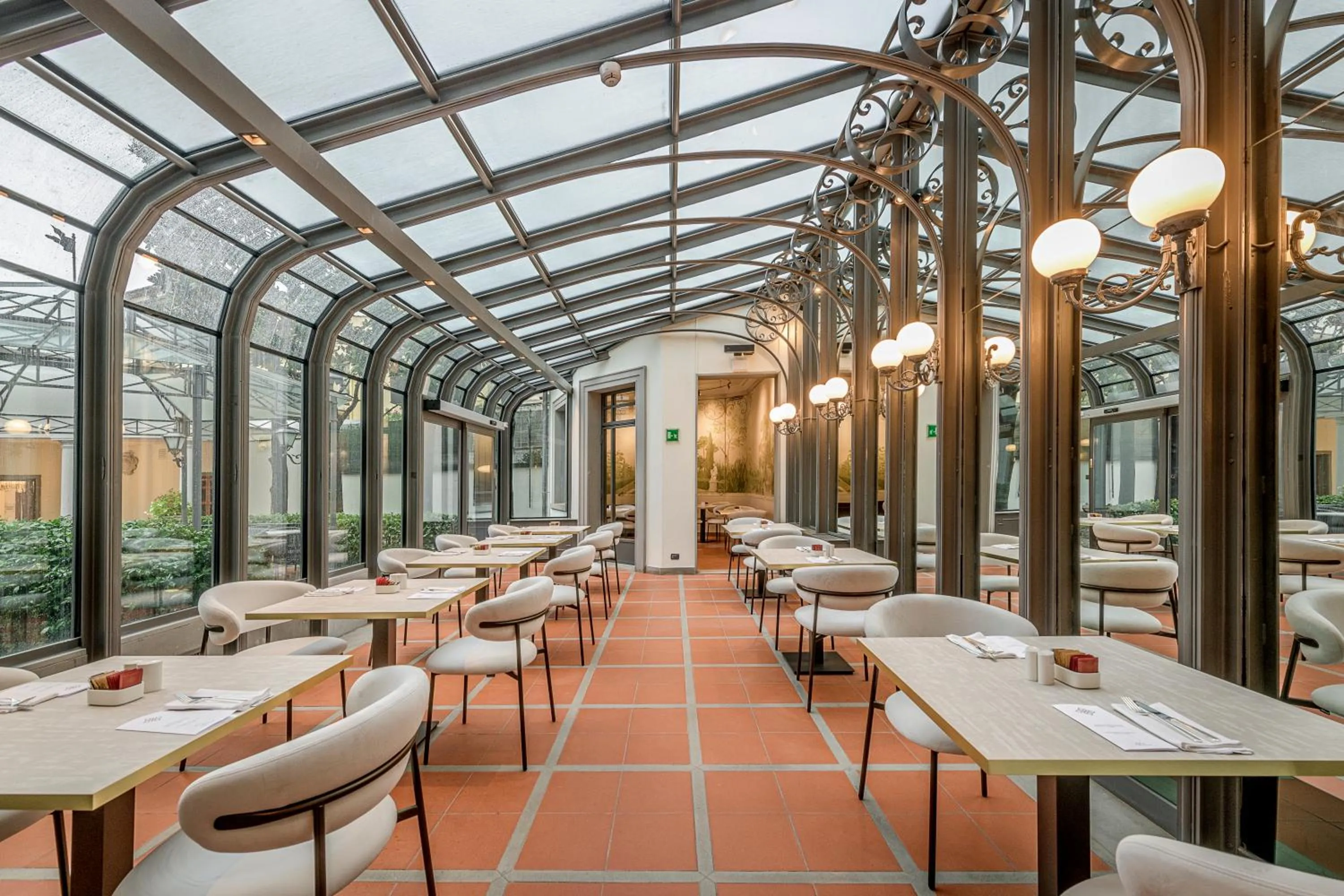 Restaurant/places to eat in Palazzo Montebello