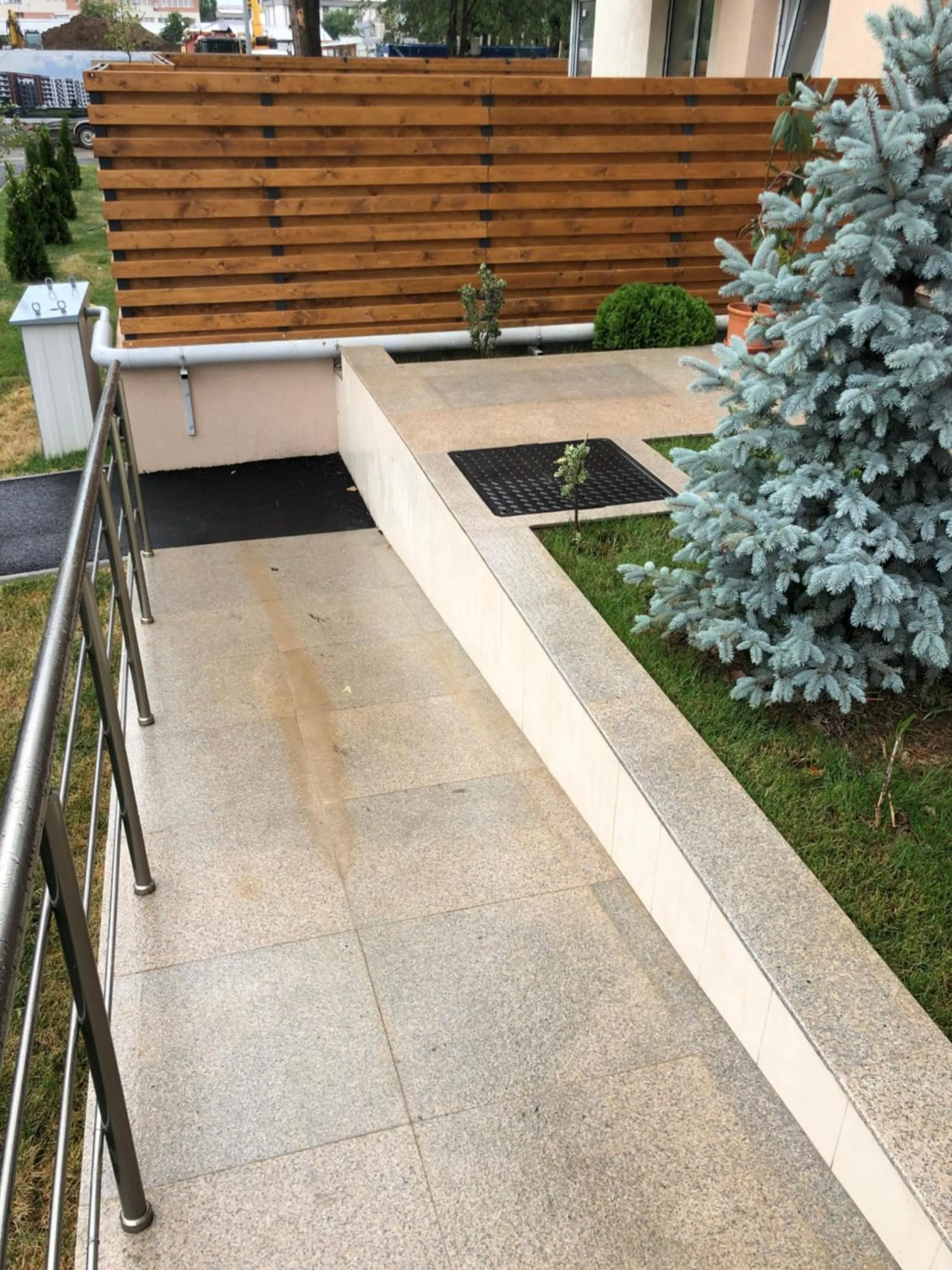 Facade/entrance in Amazing 2-Room Penthouse Cityview W13