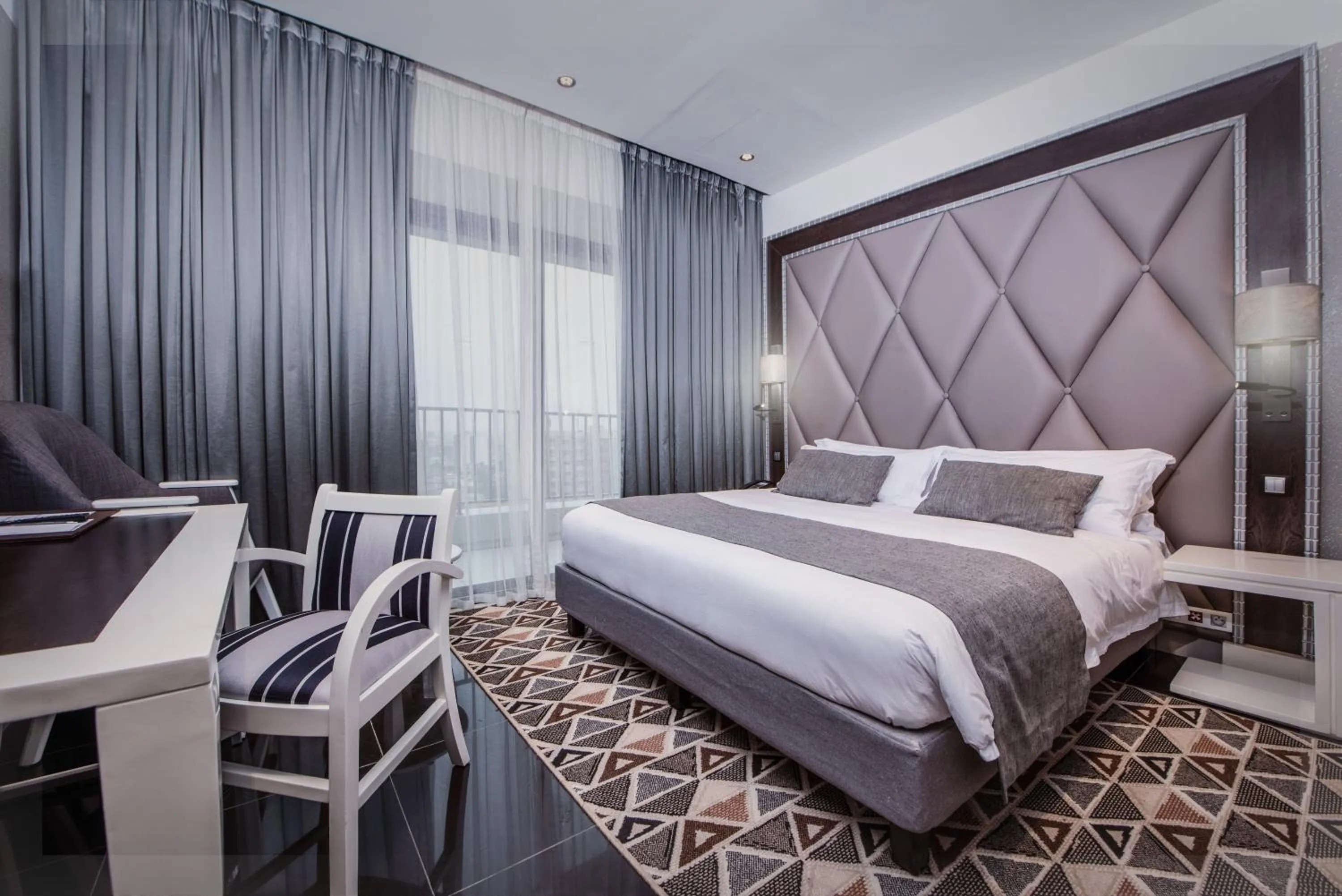 Bed in Krystal Palace Douala